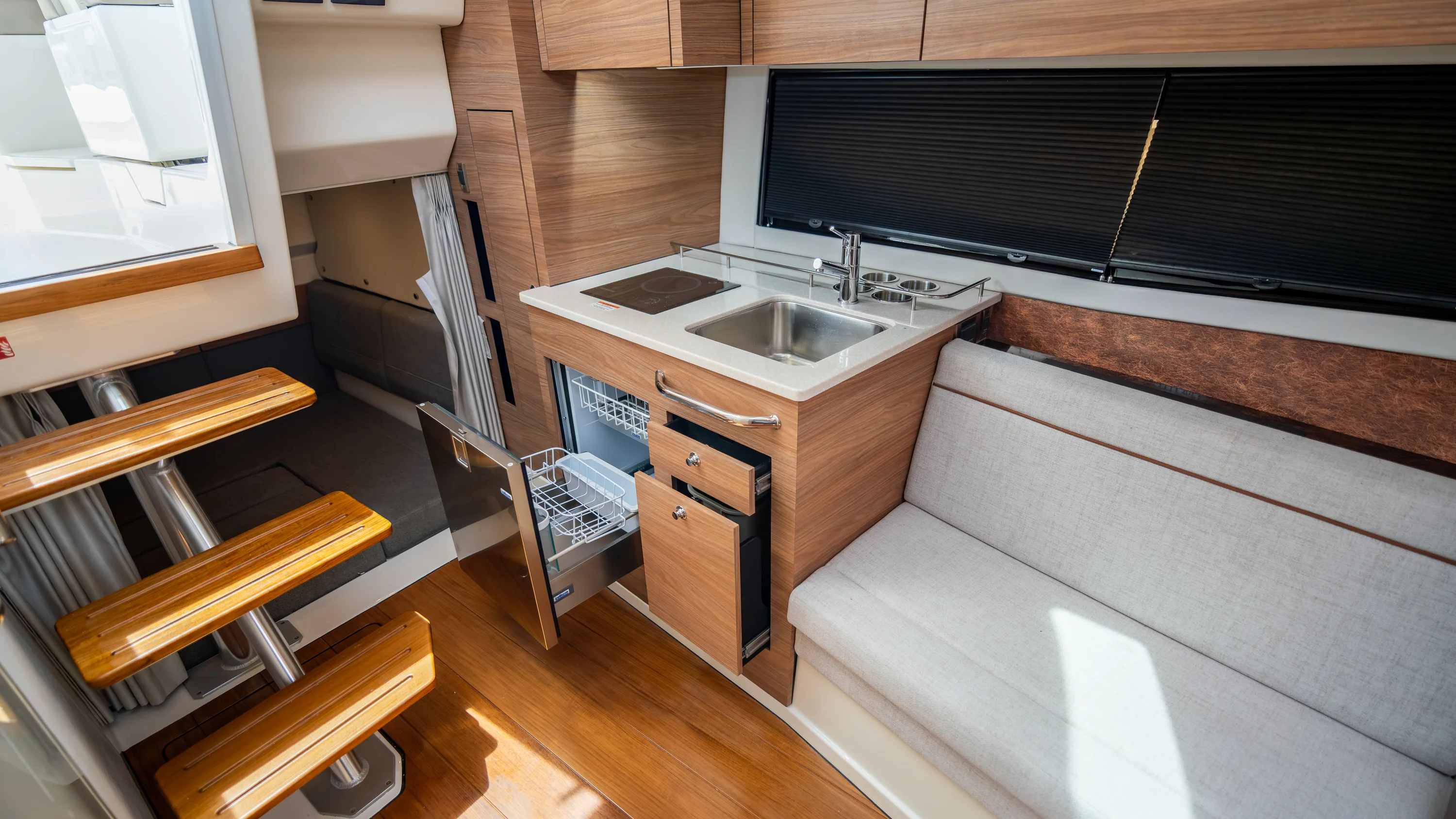 2026 Boston Whaler 365 Conquest Image Thumbnail #24