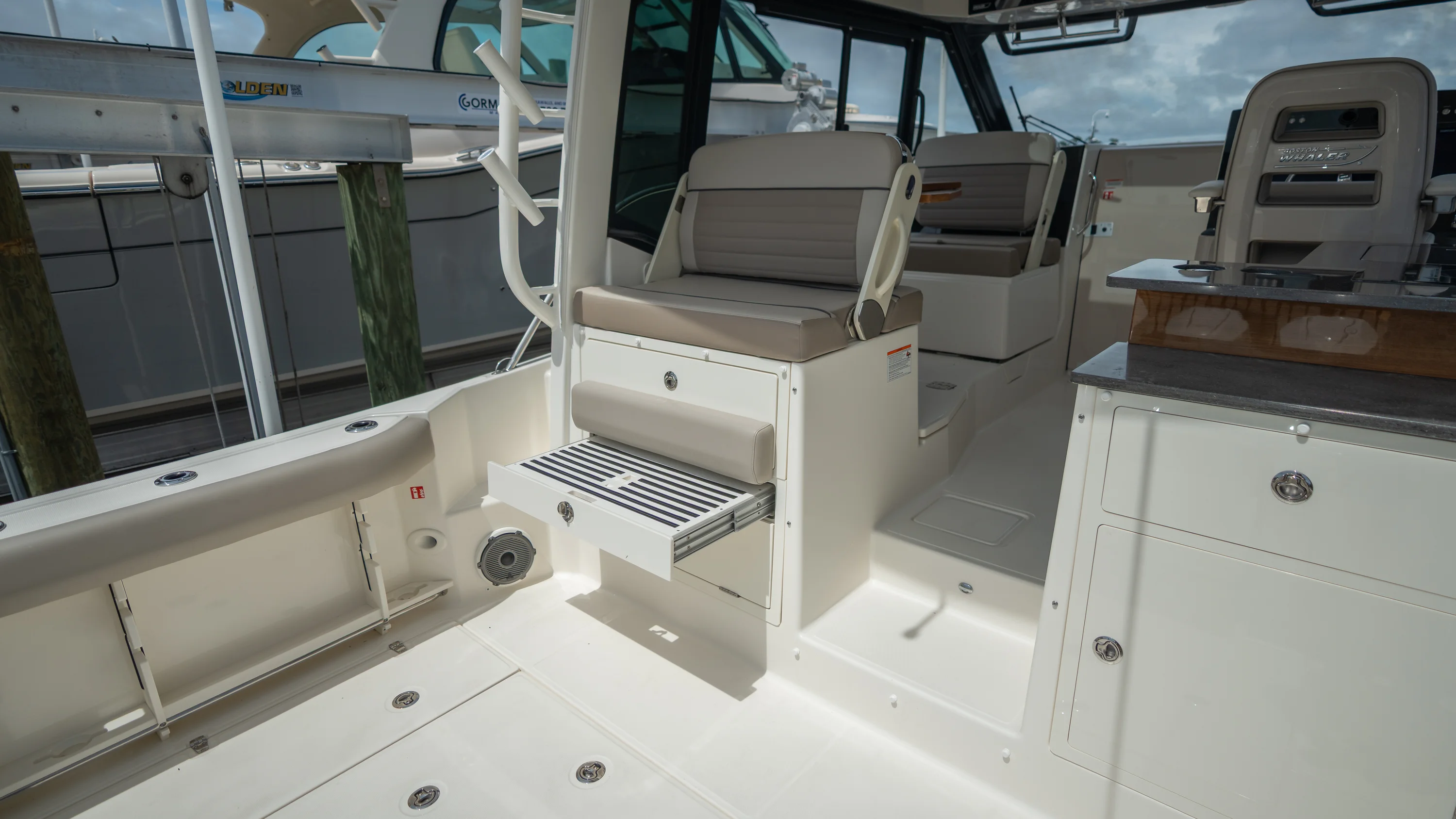 2026 Boston Whaler 365 Conquest Image Thumbnail #39