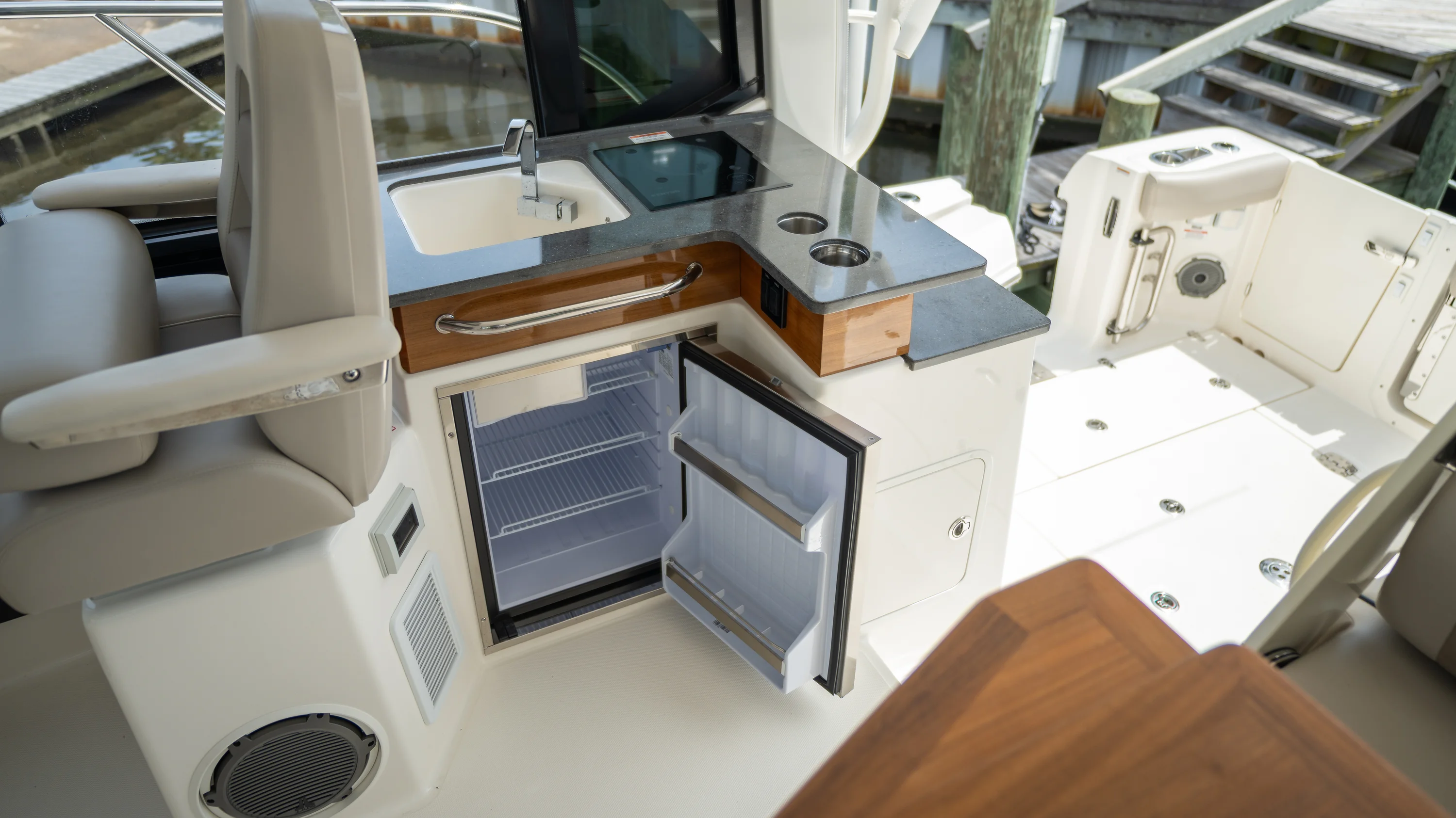 2026 Boston Whaler 365 Conquest Image Thumbnail #32