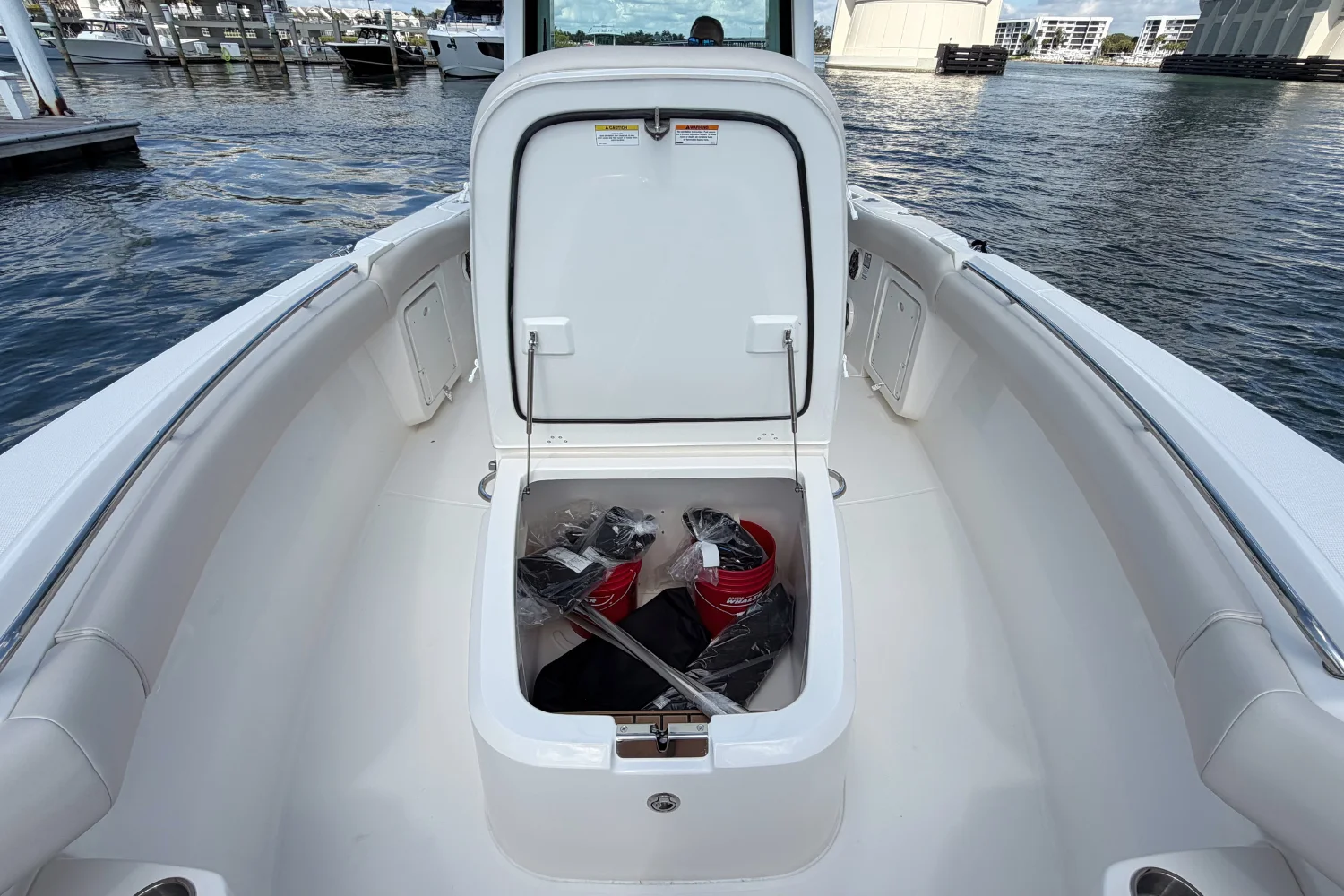 2026 Boston Whaler 280 Outrage Image Thumbnail #21