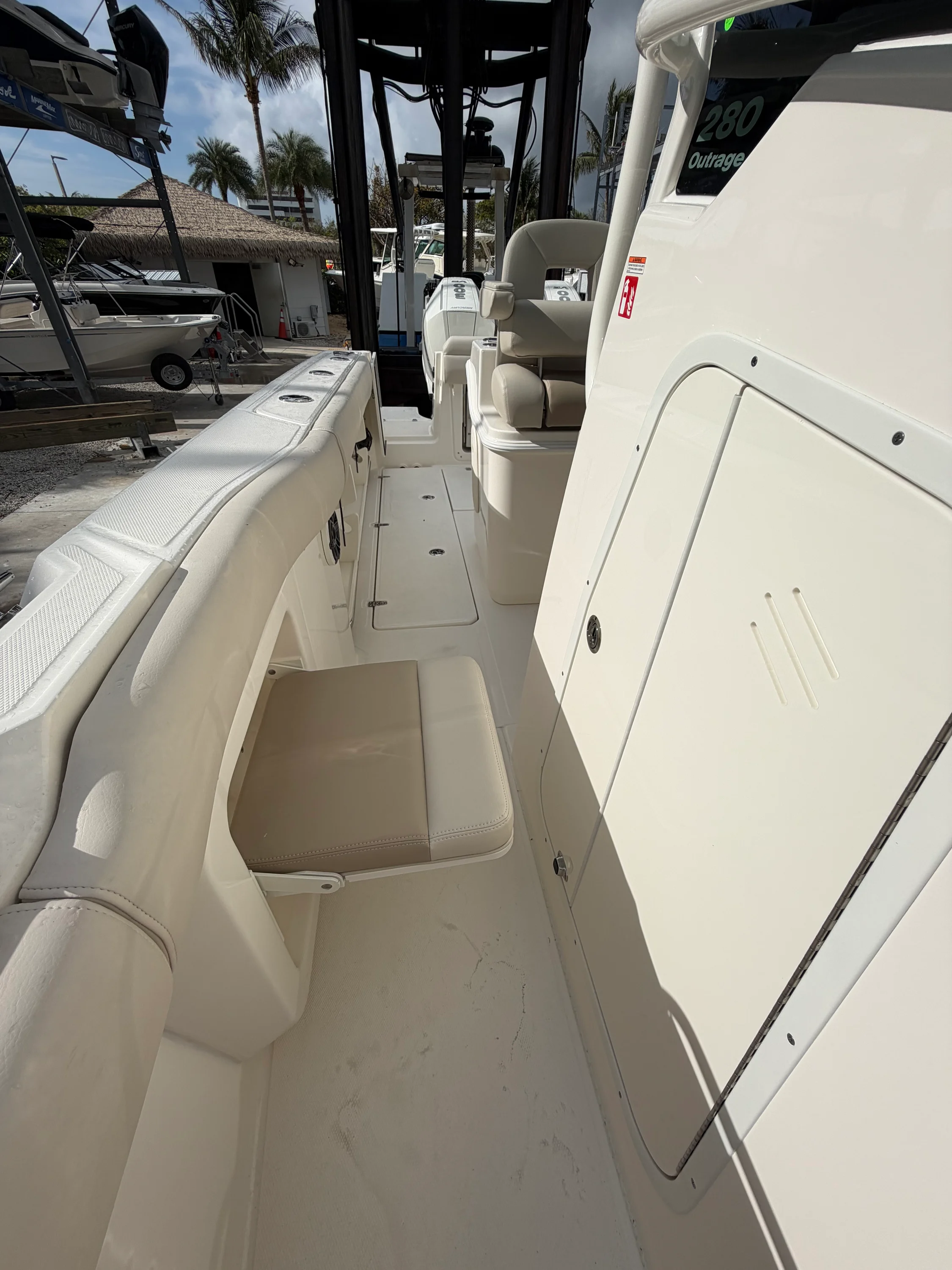 2026 Boston Whaler 280 Outrage Image Thumbnail #5