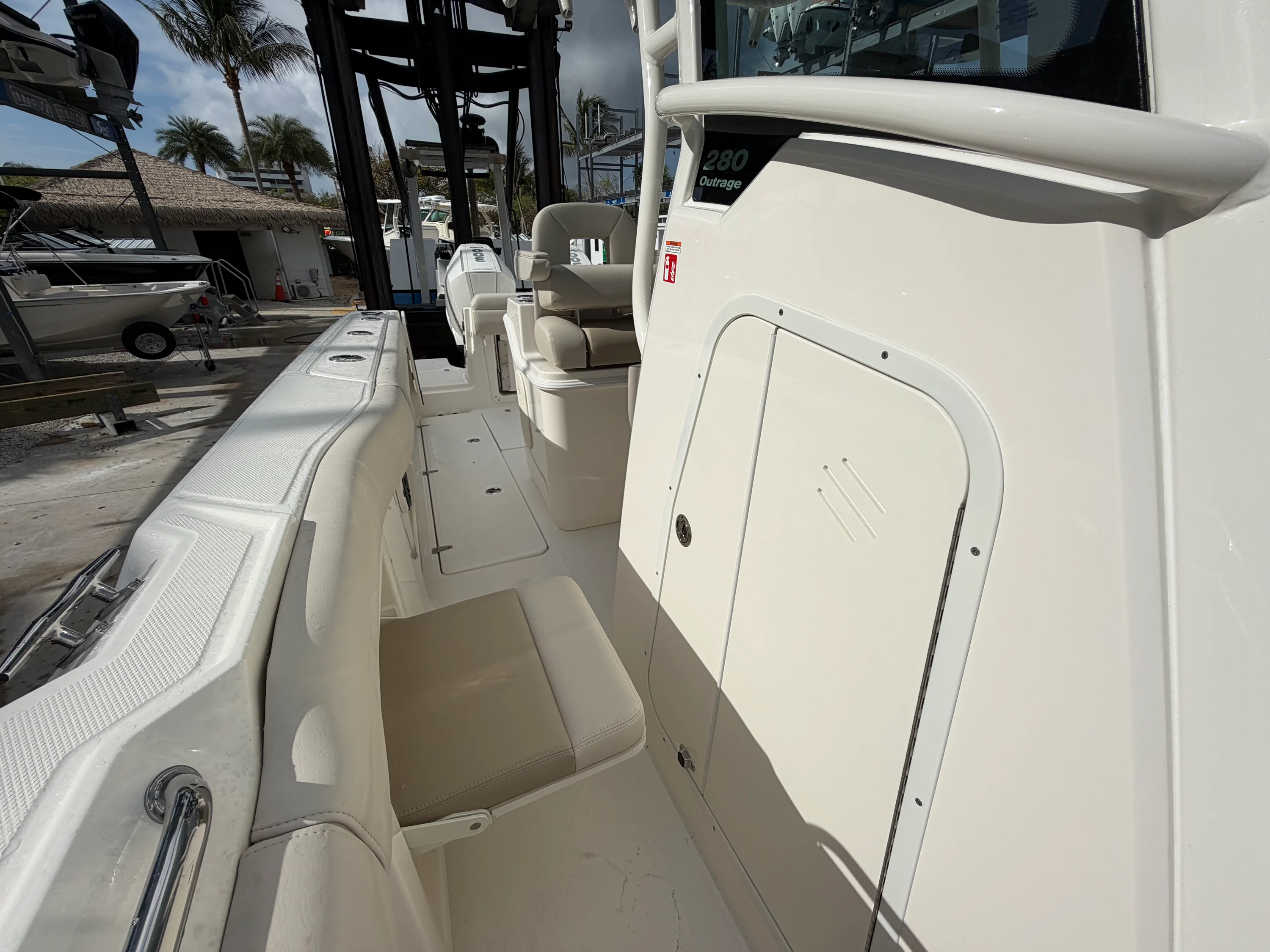 2026 Boston Whaler 280 Outrage Image Thumbnail #6