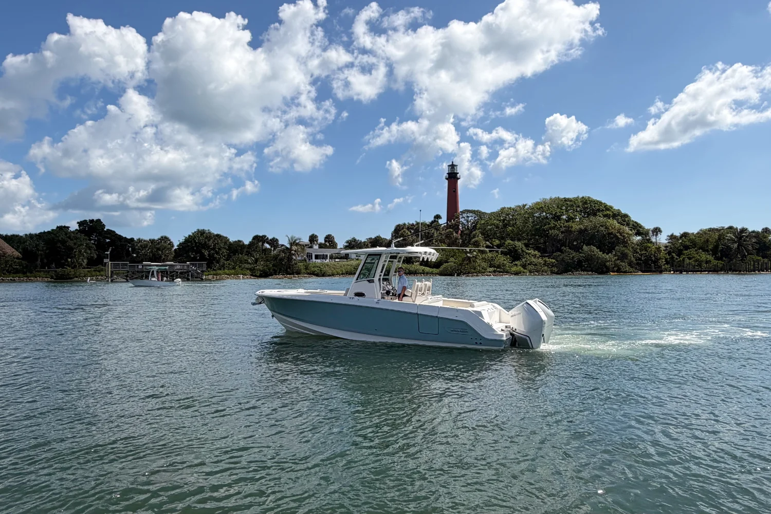 2026 Boston Whaler 280 Outrage Image Thumbnail #2
