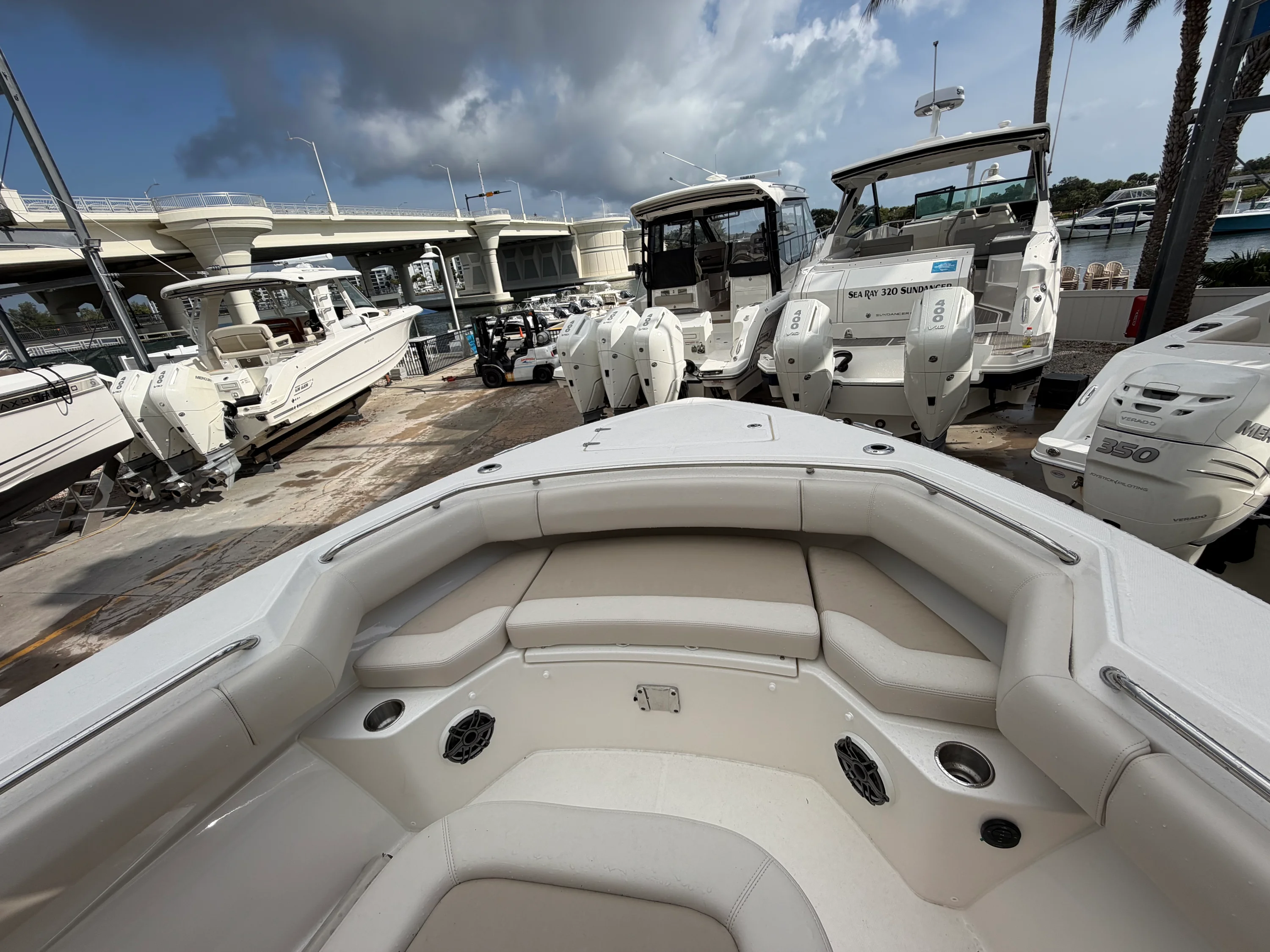 2026 Boston Whaler 280 Outrage Image Thumbnail #3