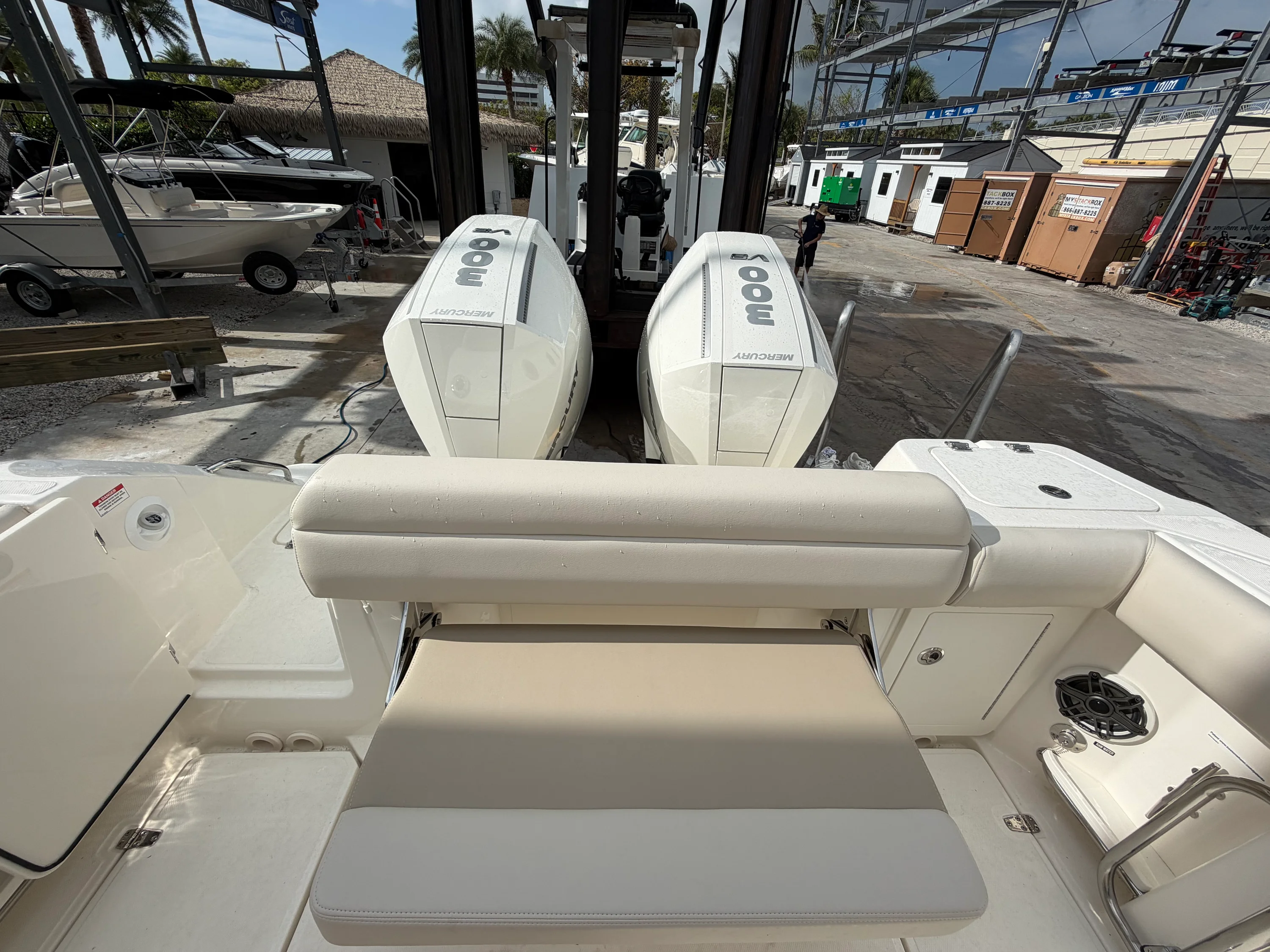 2026 Boston Whaler 280 Outrage Image Thumbnail #11