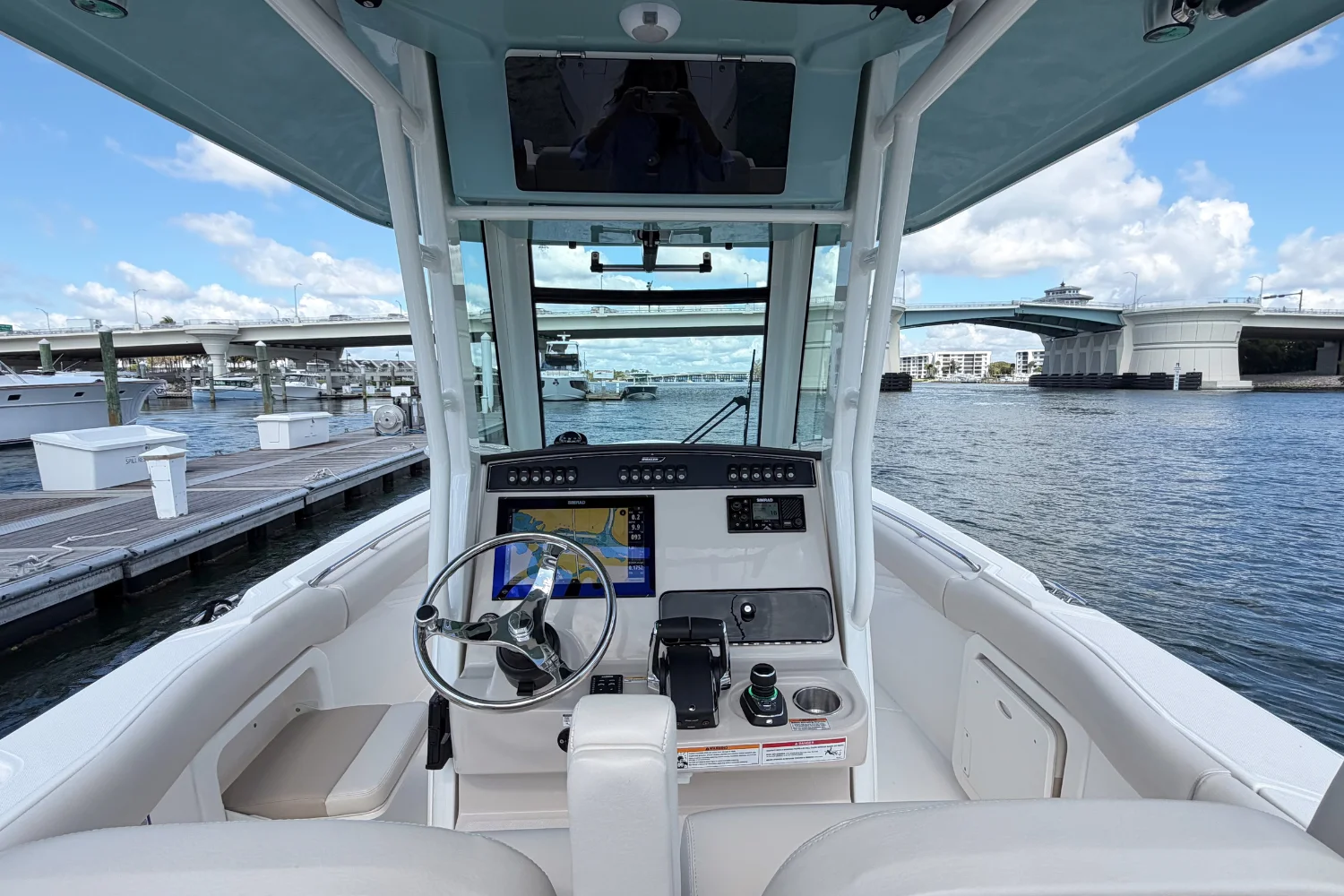 2026 Boston Whaler 280 Outrage Image Thumbnail #13