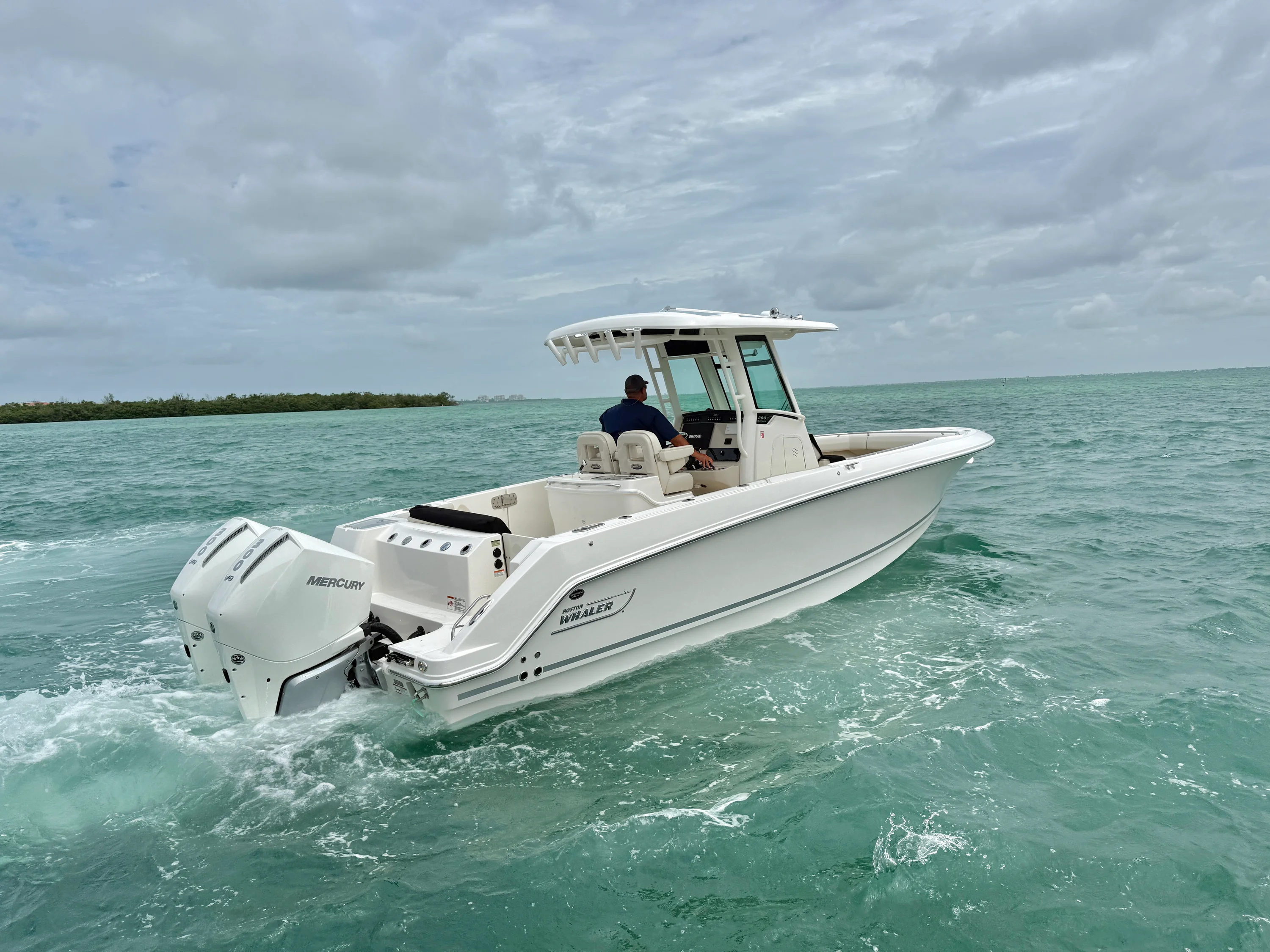 2026 Boston Whaler 280 Outrage Image Thumbnail #4