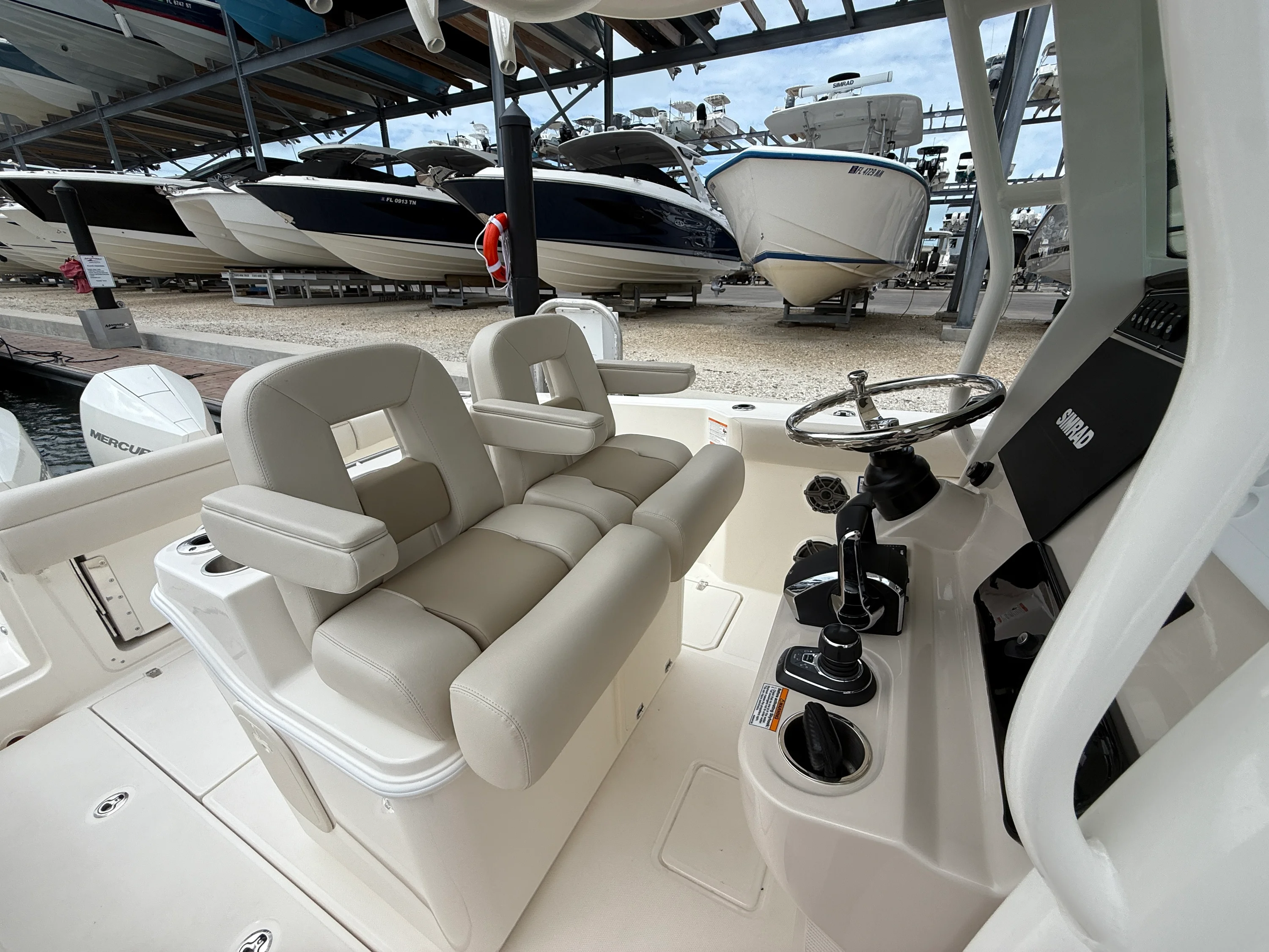 2026 Boston Whaler 280 Outrage Image Thumbnail #12