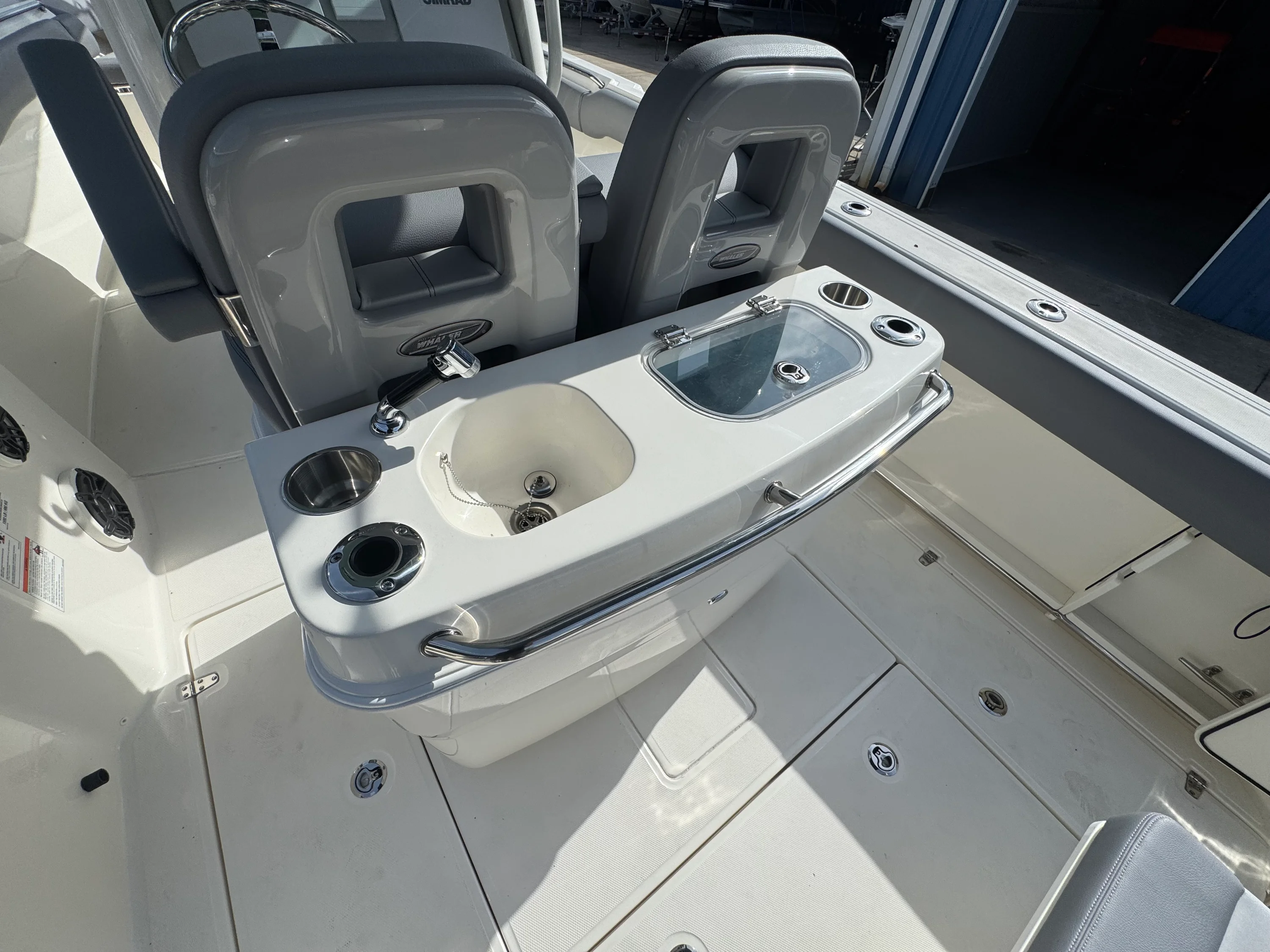 2026 Boston Whaler 280 Outrage Image Thumbnail #10