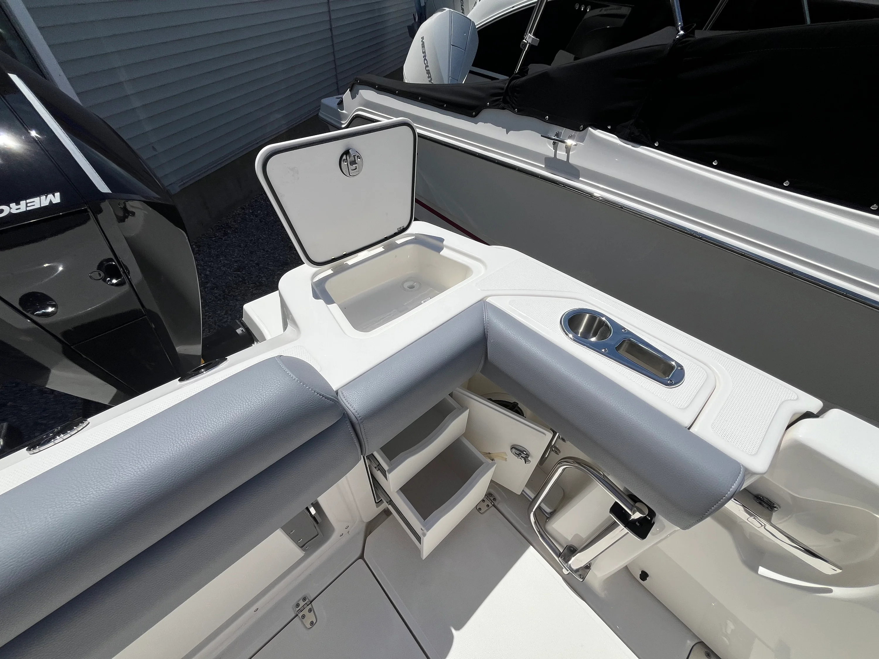 2026 Boston Whaler 280 Outrage Image Thumbnail #5