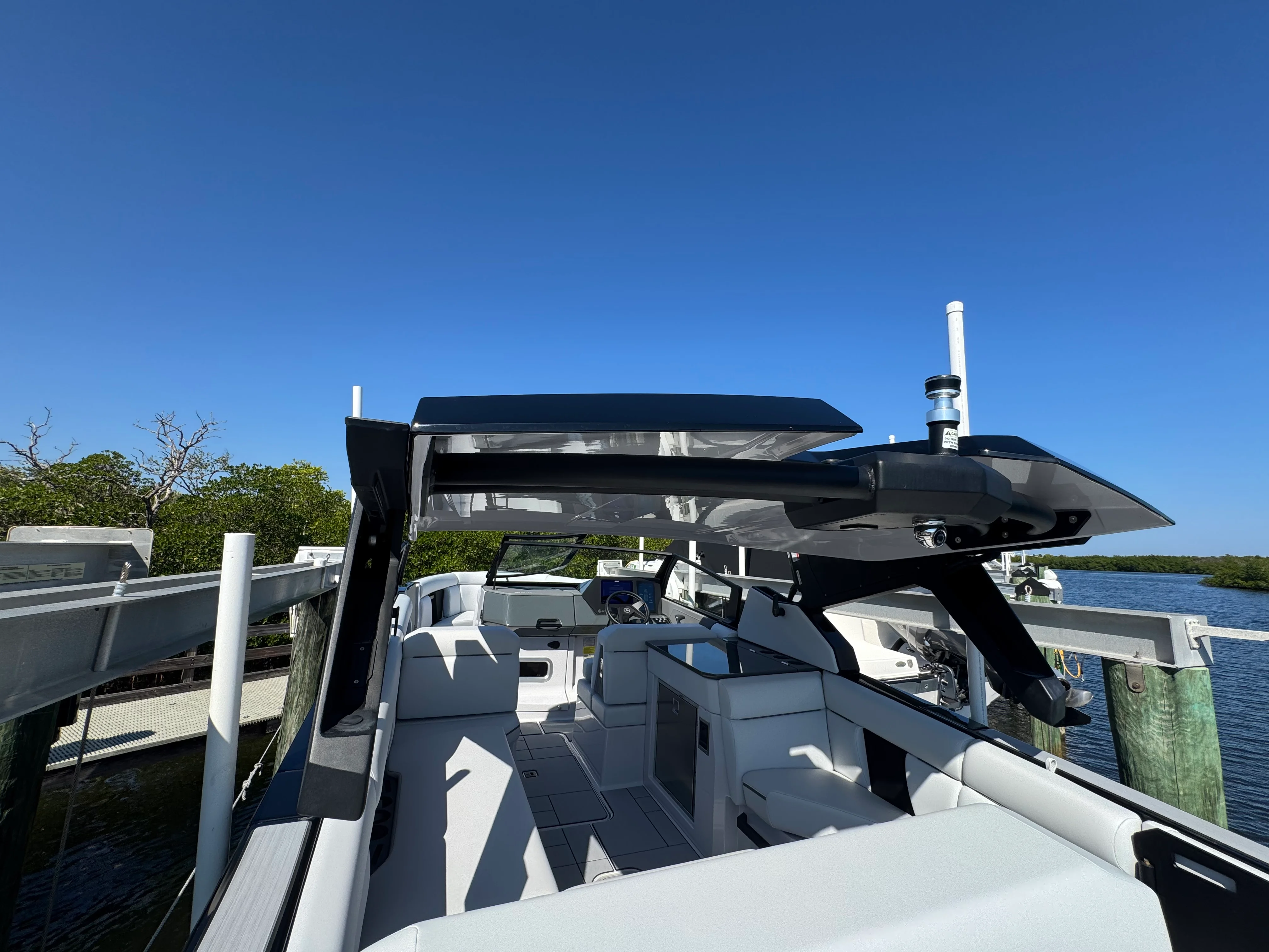 2025 Aviara 28 SURF Image Thumbnail #4