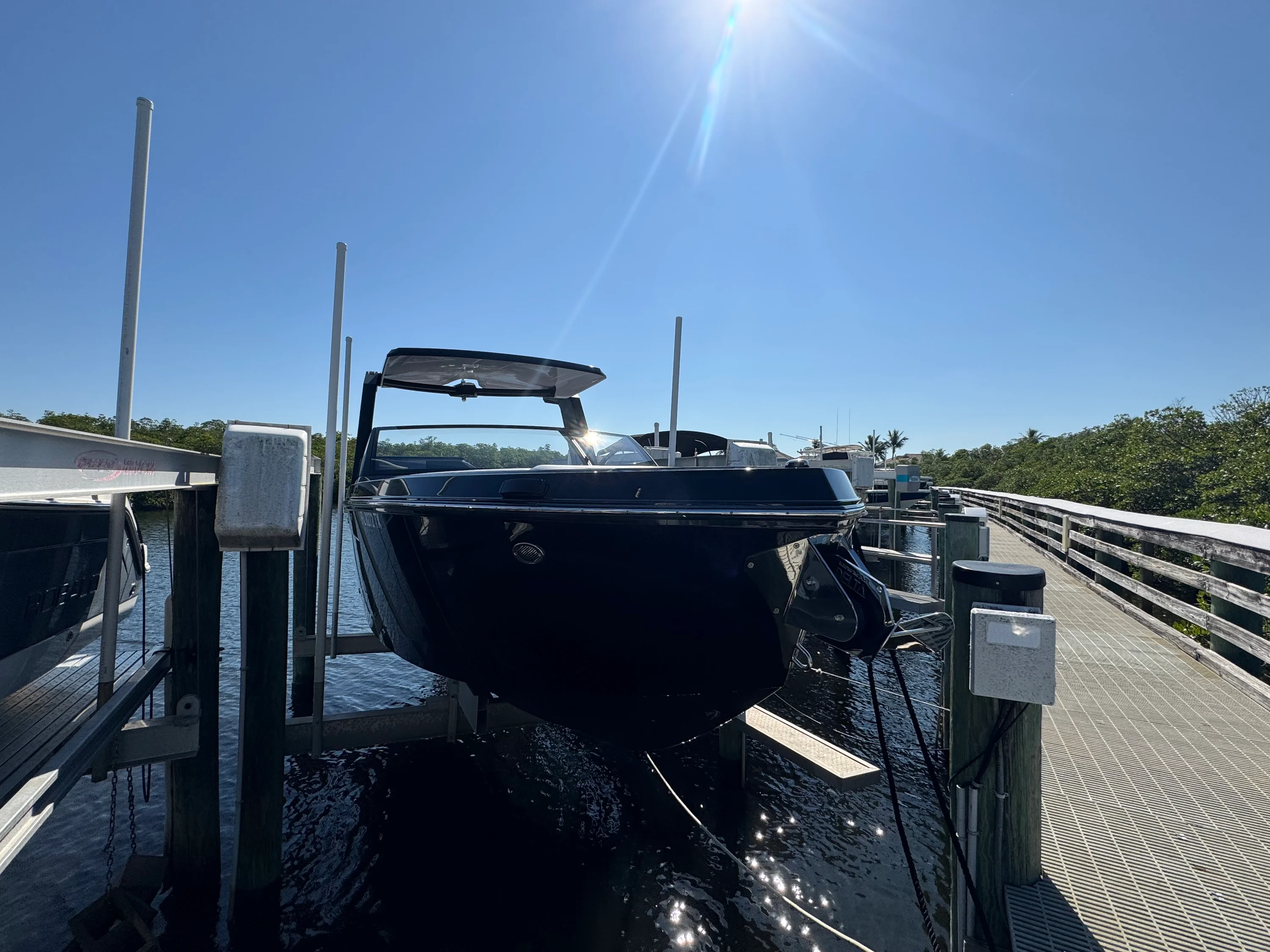 2025 Aviara 28 SURF Image Thumbnail #1