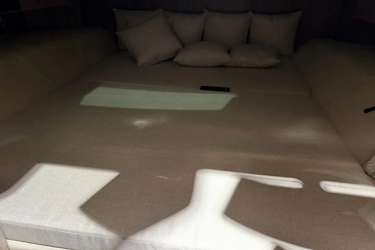 2022 Sea Ray SLX 400 Outboard Image Thumbnail #24