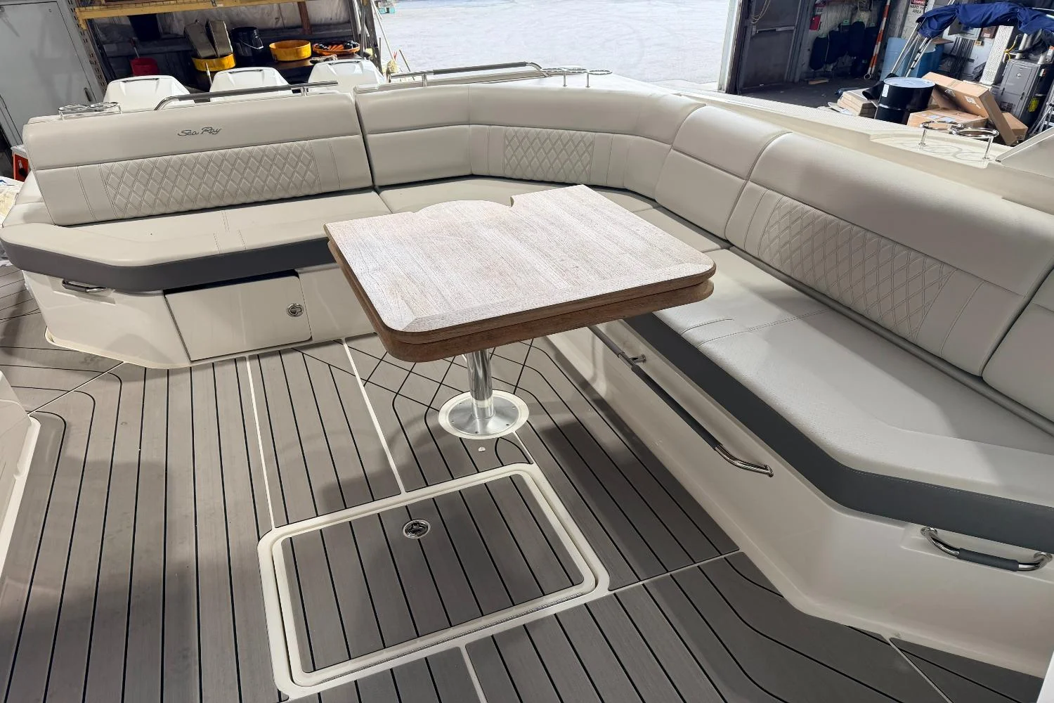 2022 Sea Ray SLX 400 Outboard Image Thumbnail #6