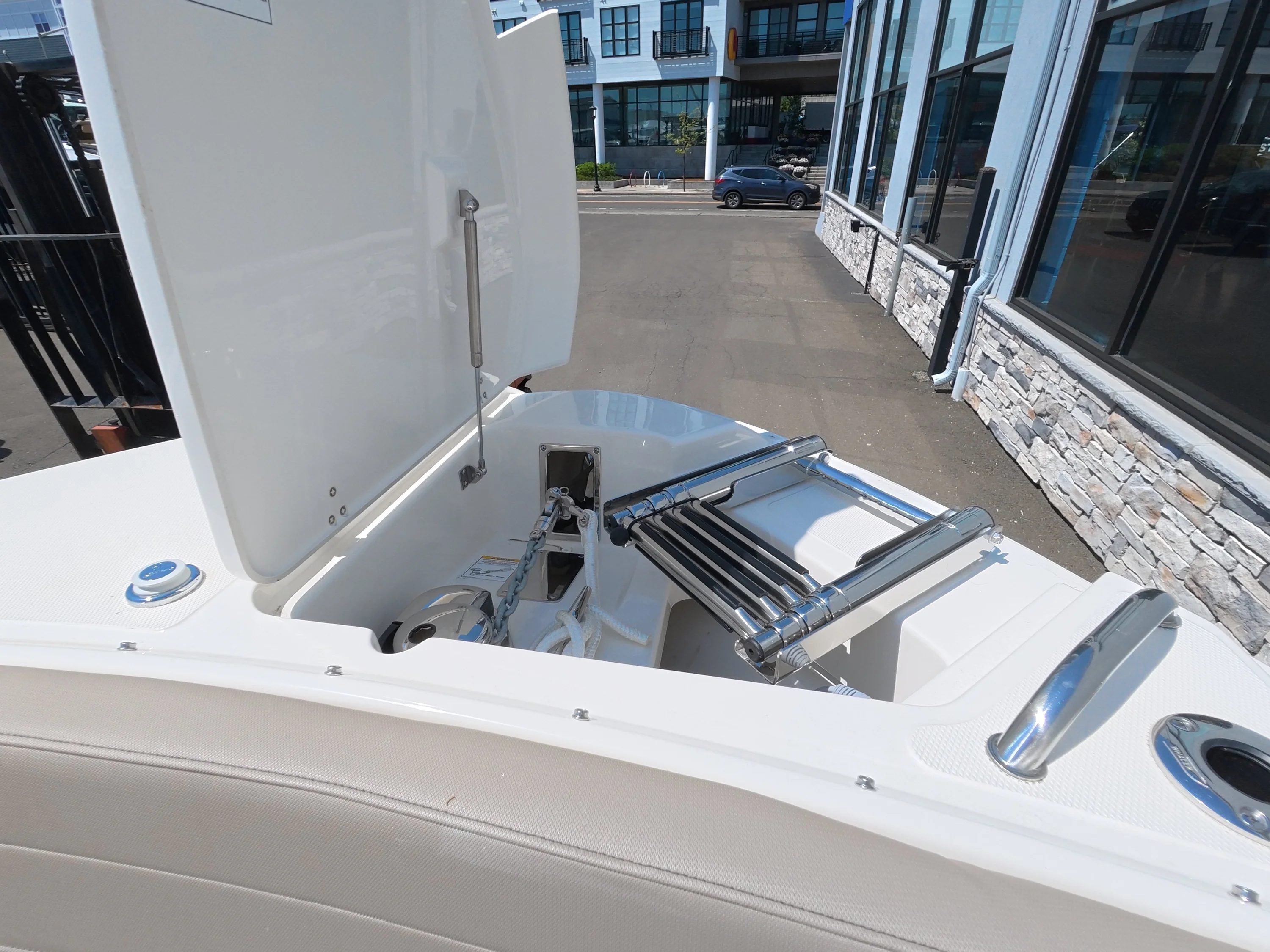 2026 Boston Whaler 240 Vantage Image Thumbnail #38