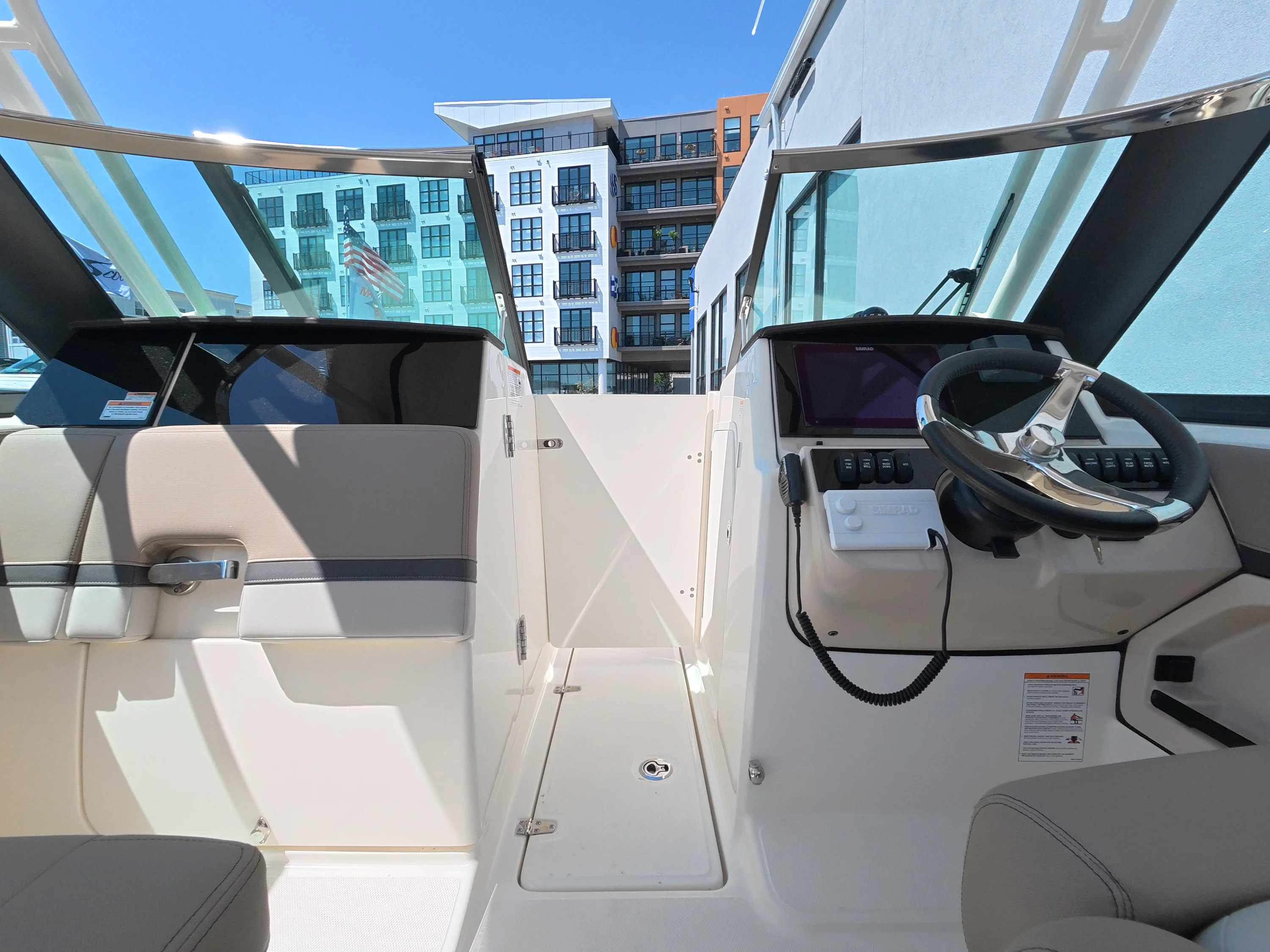 2026 Boston Whaler 240 Vantage Image Thumbnail #16