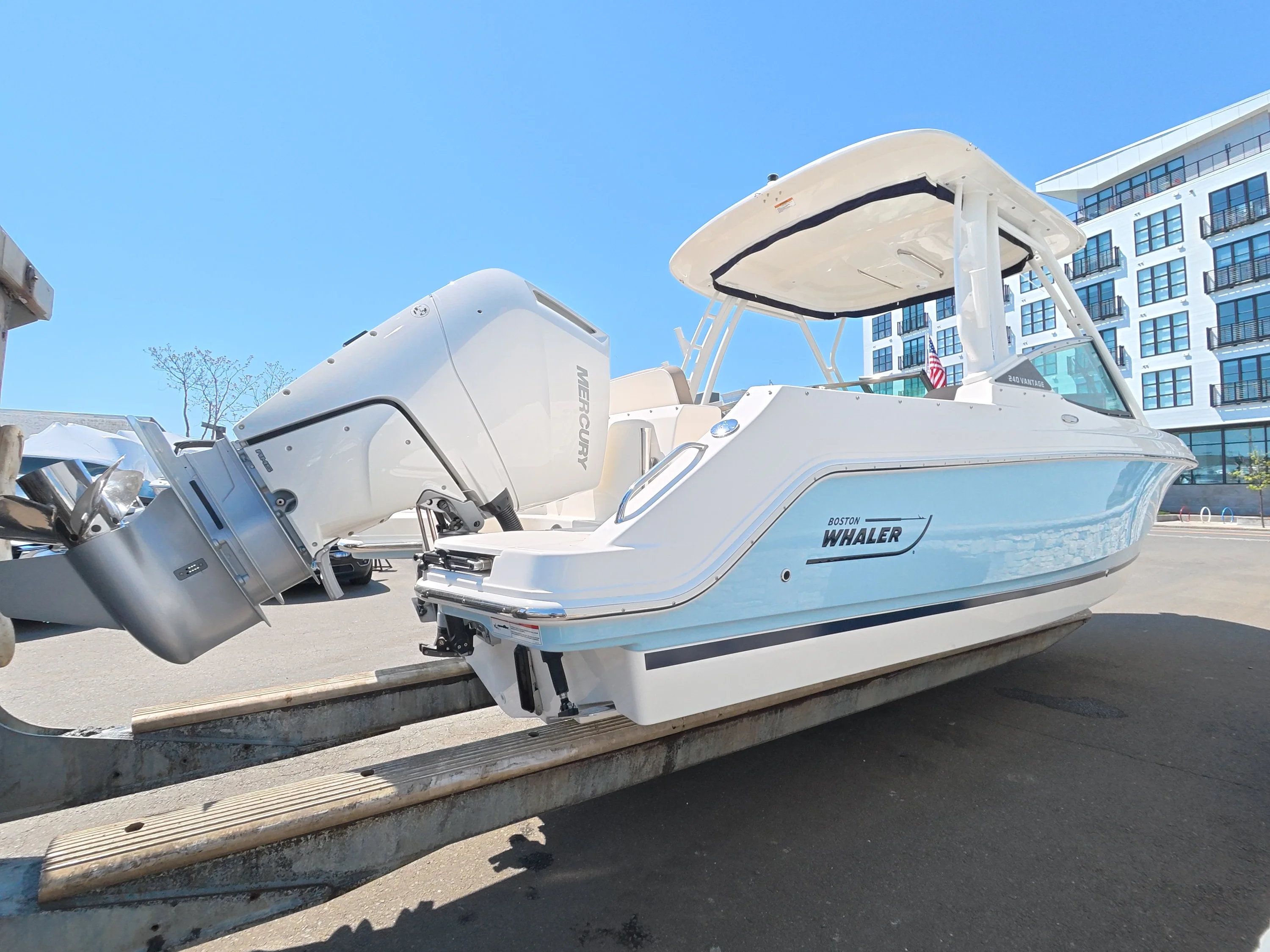 2026 Boston Whaler 240 Vantage Image Thumbnail #42