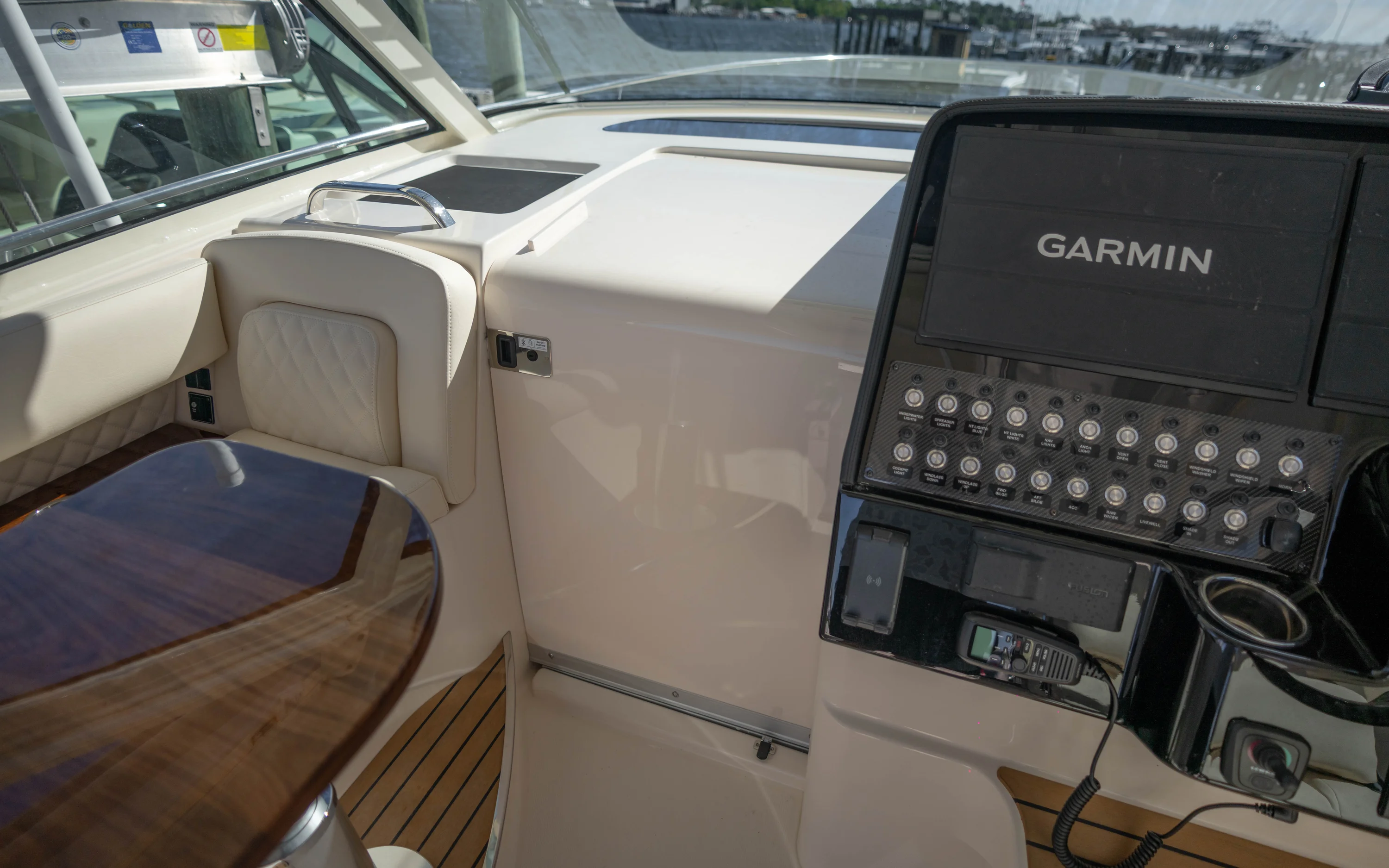 2026 Grady-White 340EXP Image Thumbnail #24