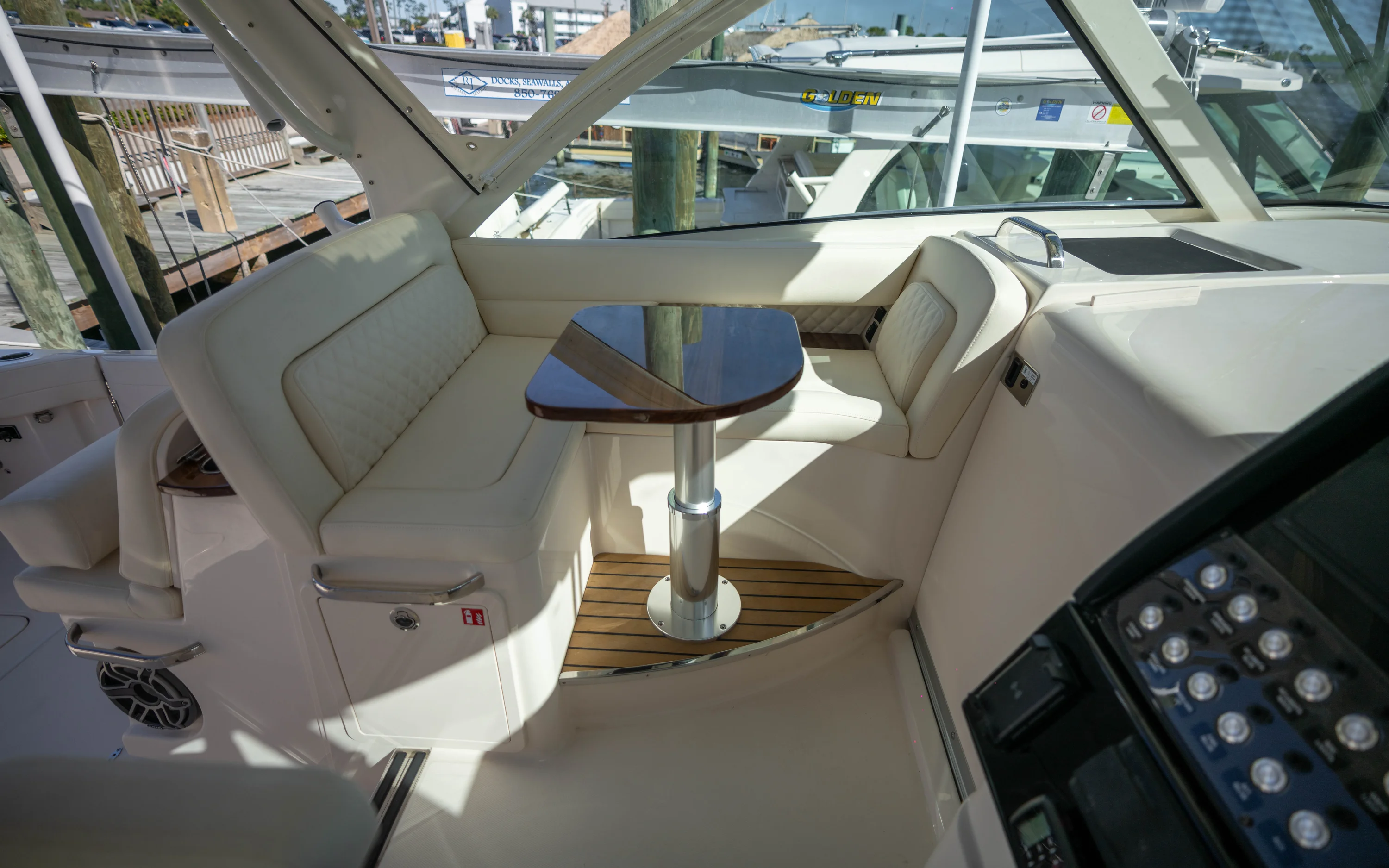 2026 Grady-White 340EXP Image Thumbnail #32