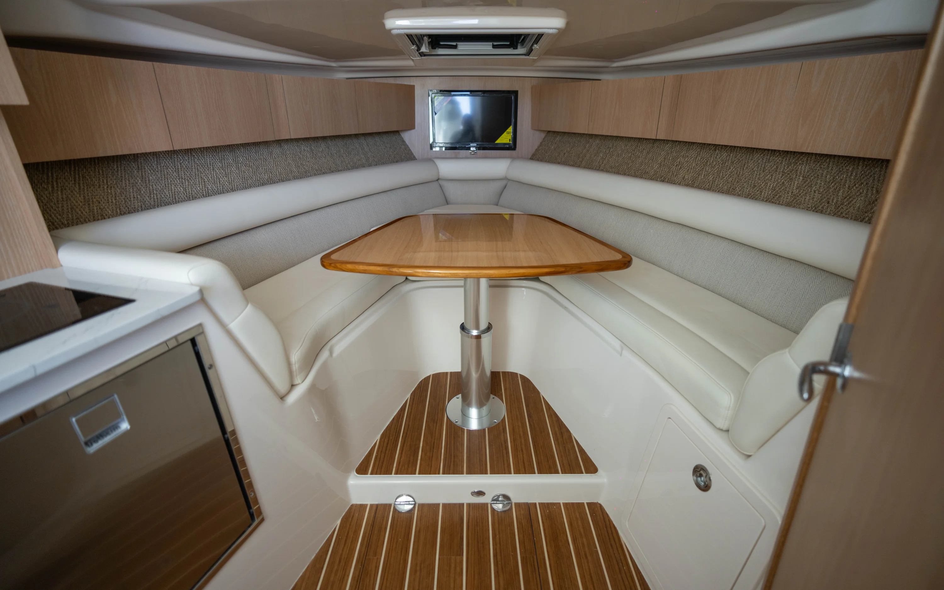 2026 Grady-White 340EXP Image Thumbnail #26