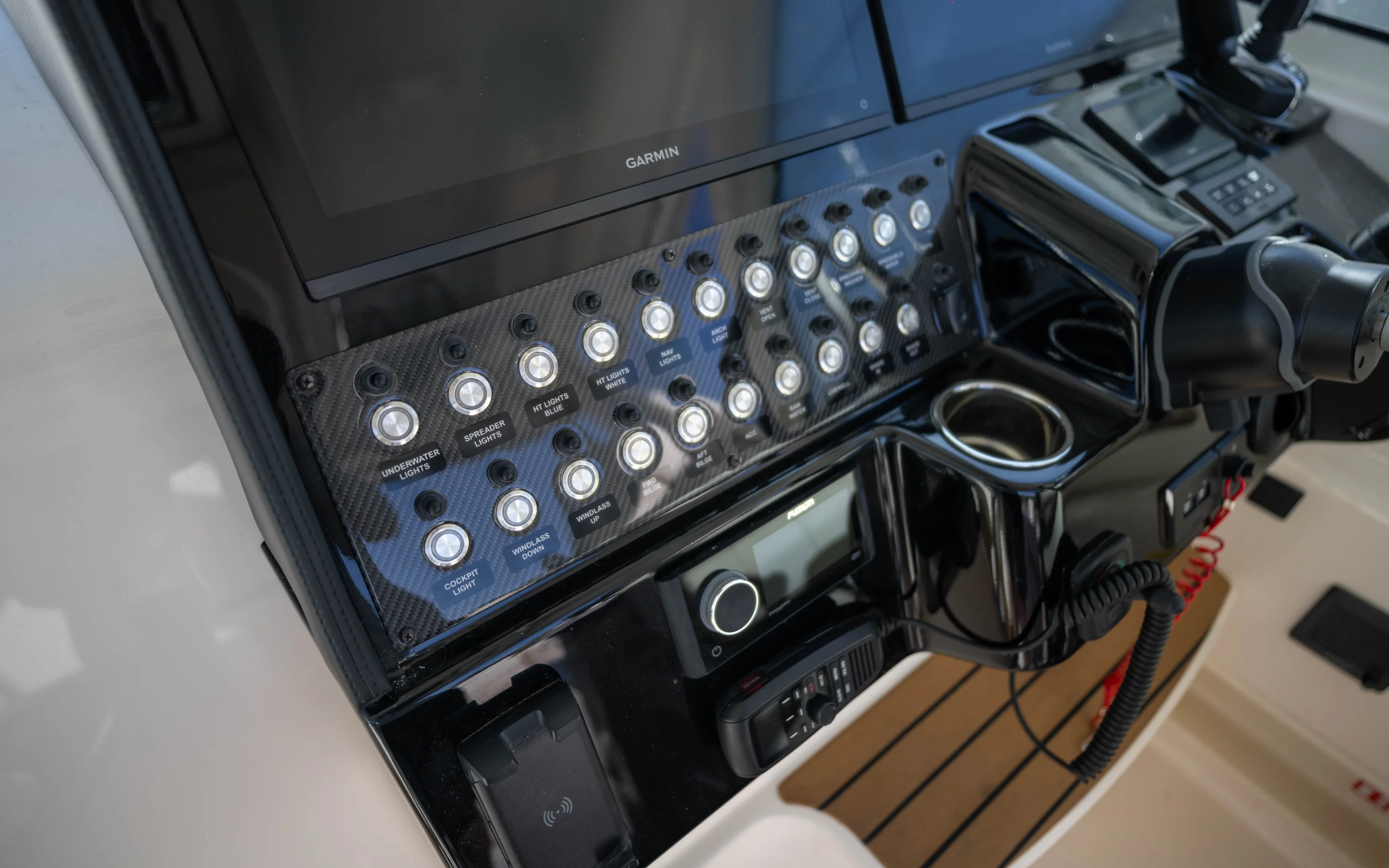 2026 Grady-White 340EXP Image Thumbnail #17