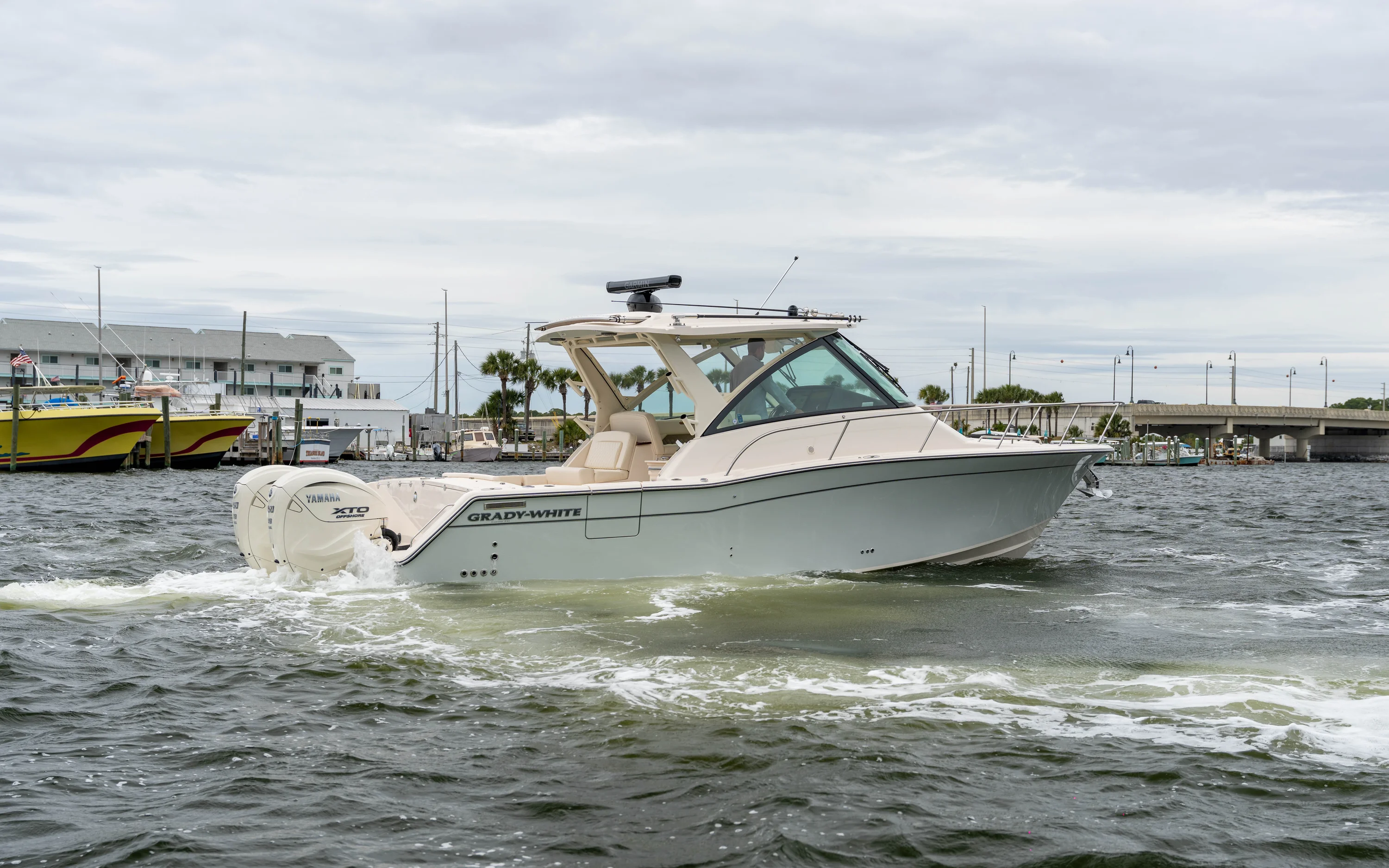 2026 Grady-White 340EXP Image Thumbnail #4