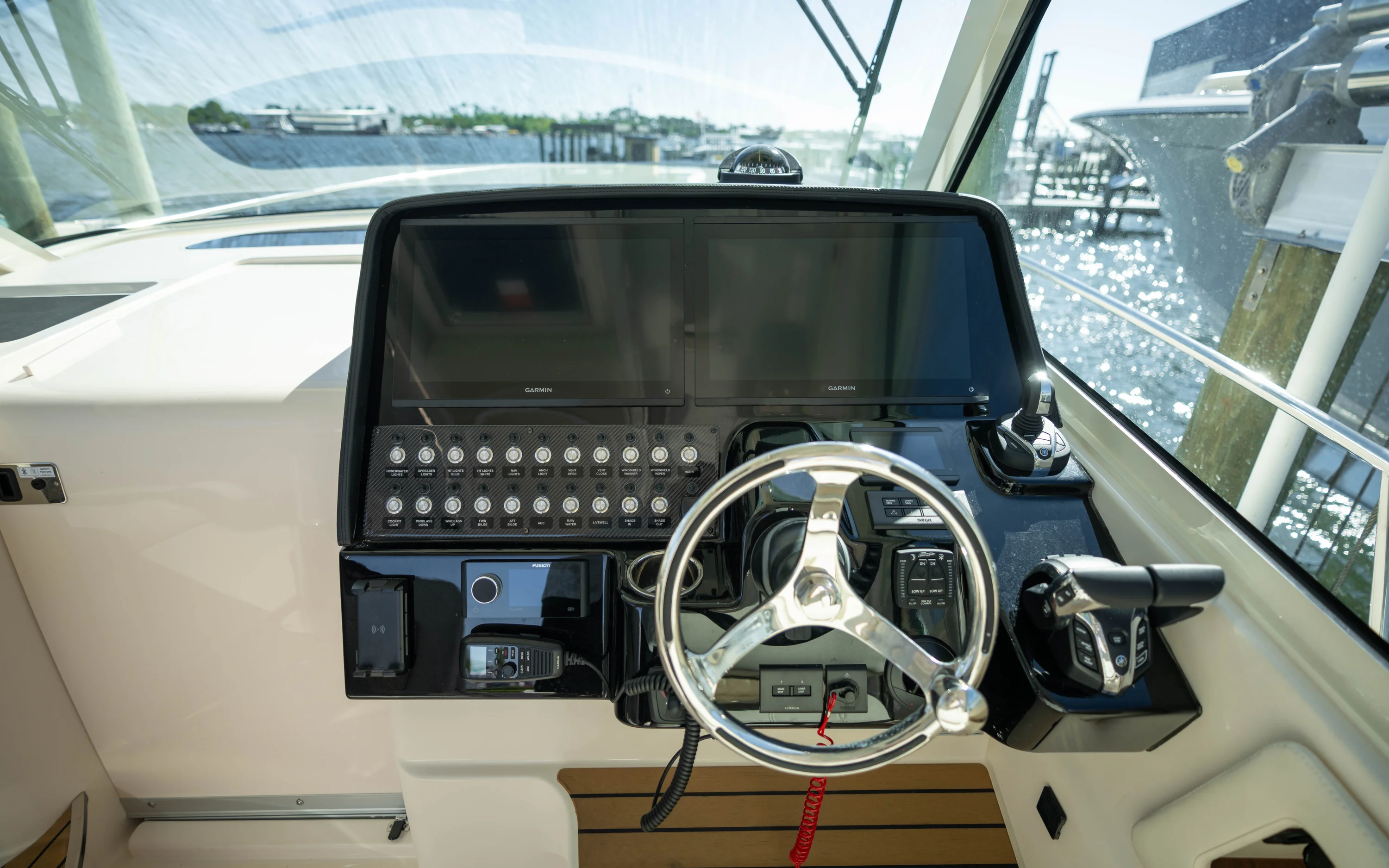 2026 Grady-White 340EXP Image Thumbnail #14