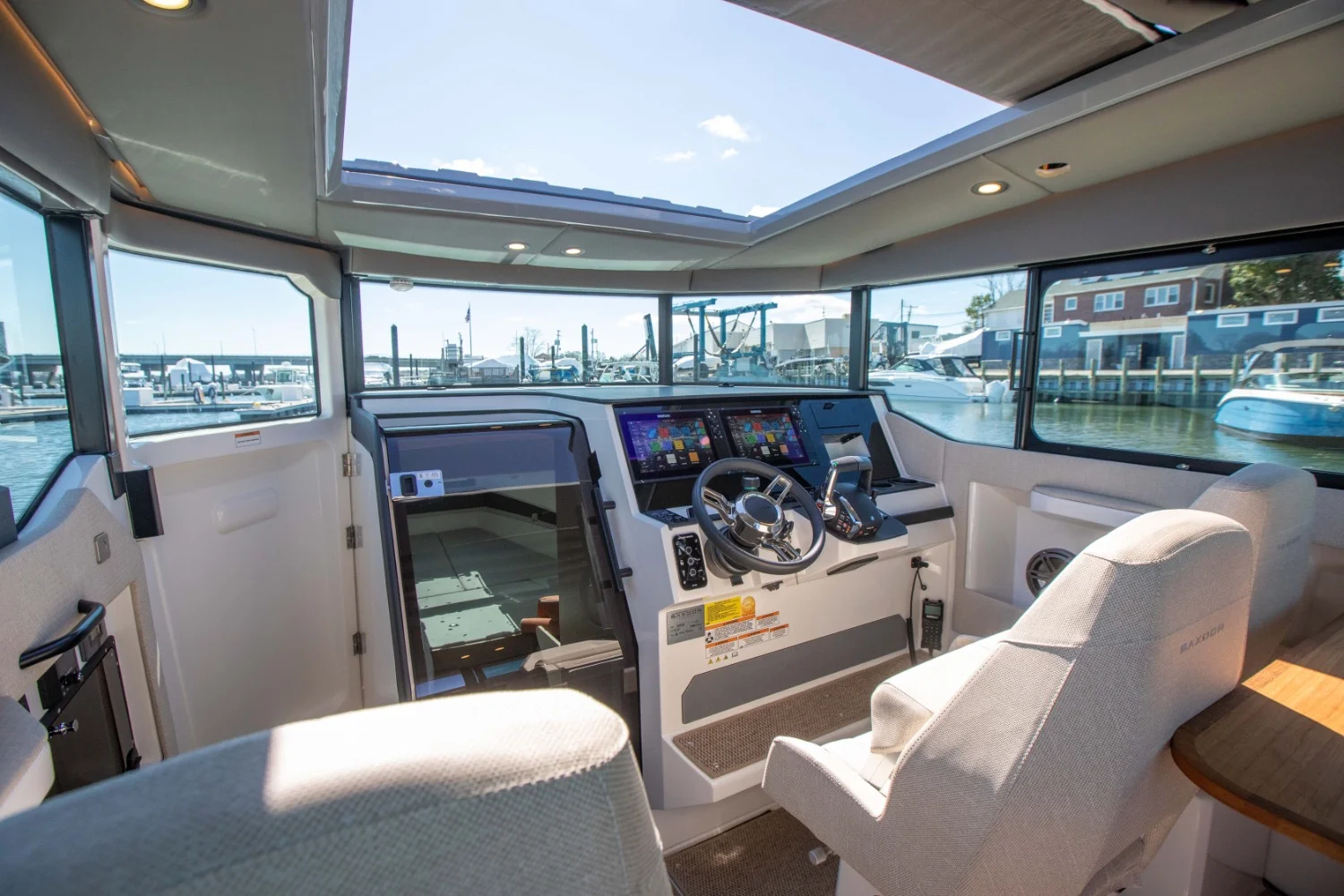 2025 Saxdor 320 GTC Image Thumbnail #48