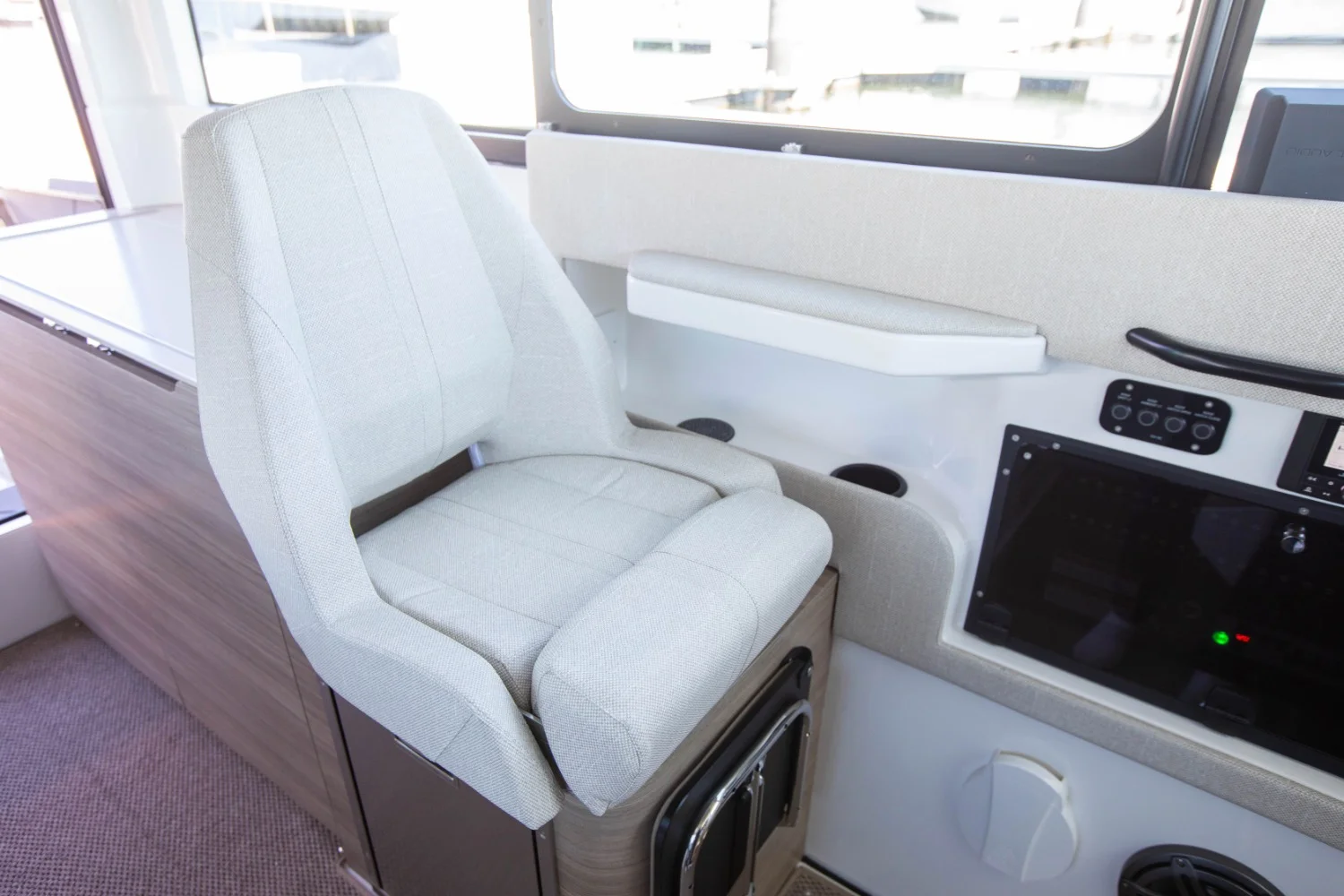 2025 Saxdor 320 GTC Image Thumbnail #26