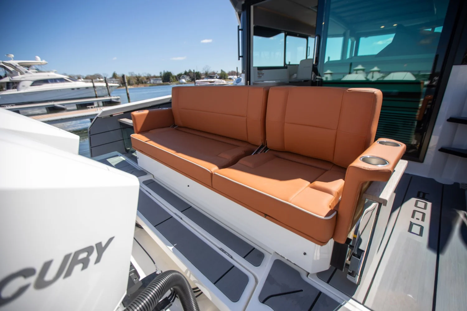 2025 Saxdor 320 GTC Image Thumbnail #15