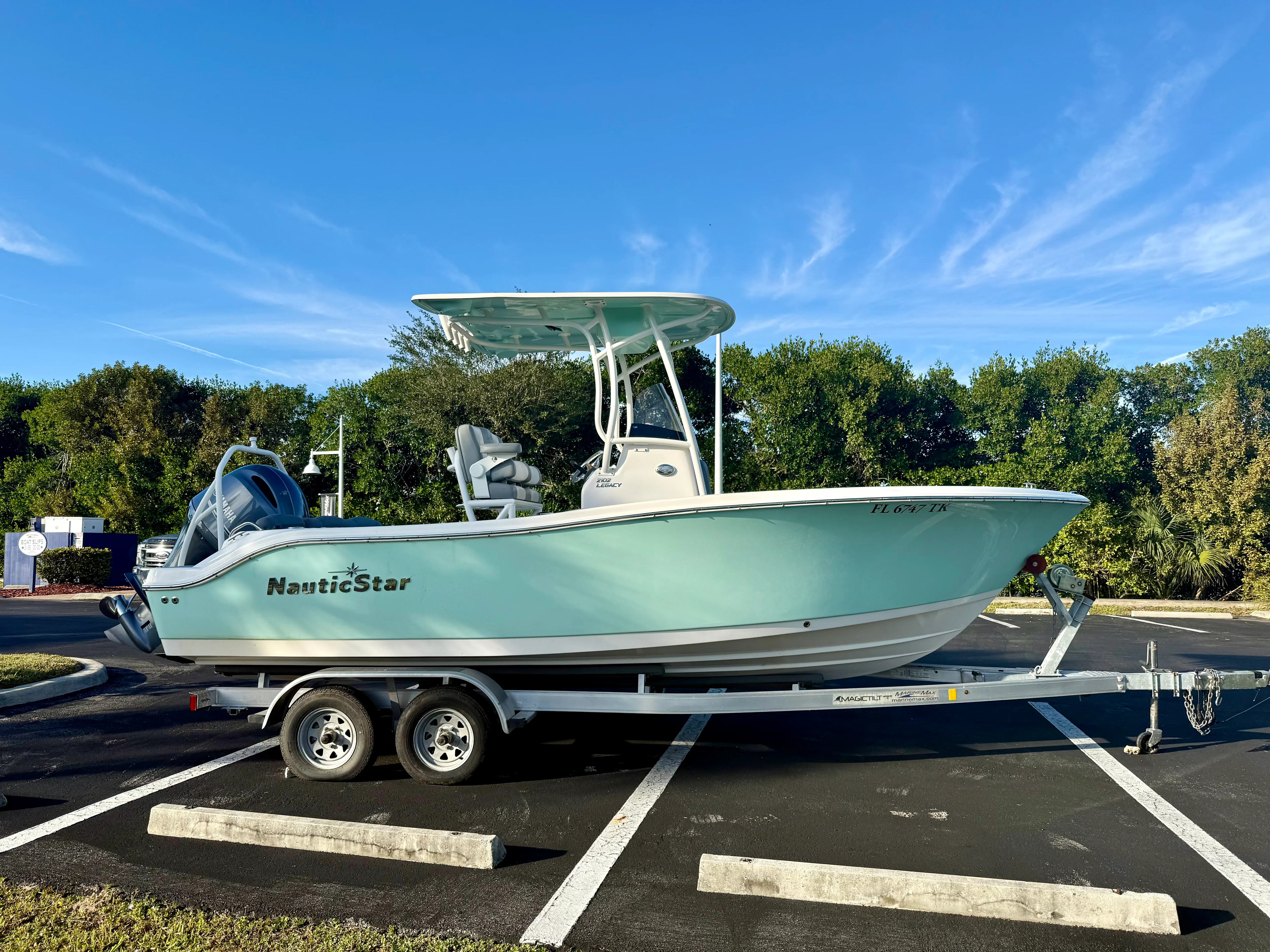 2023 NauticStar 2102 LEGACY Image Thumbnail #0