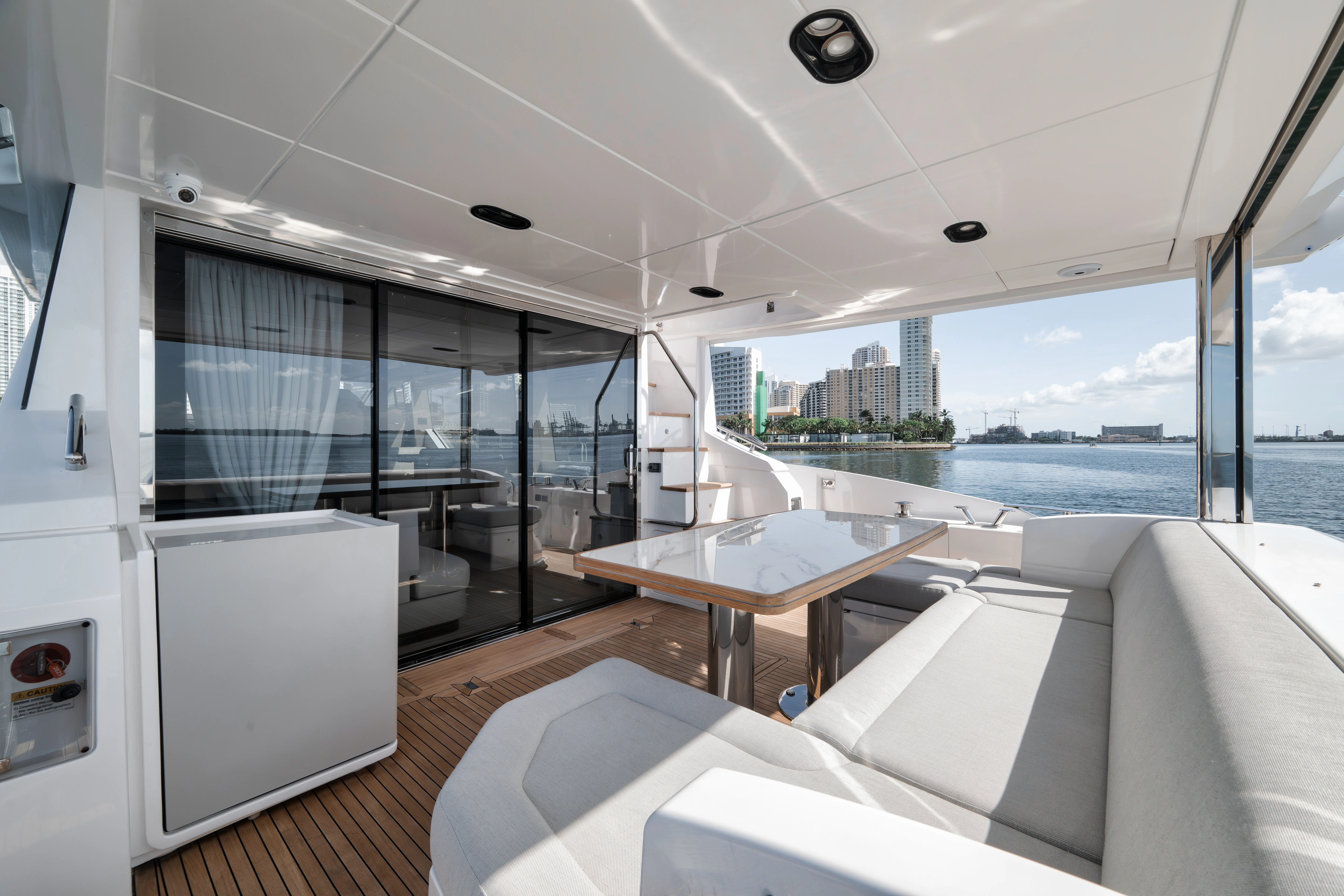 2022 Azimut FLYBRIDGE Image Thumbnail #32