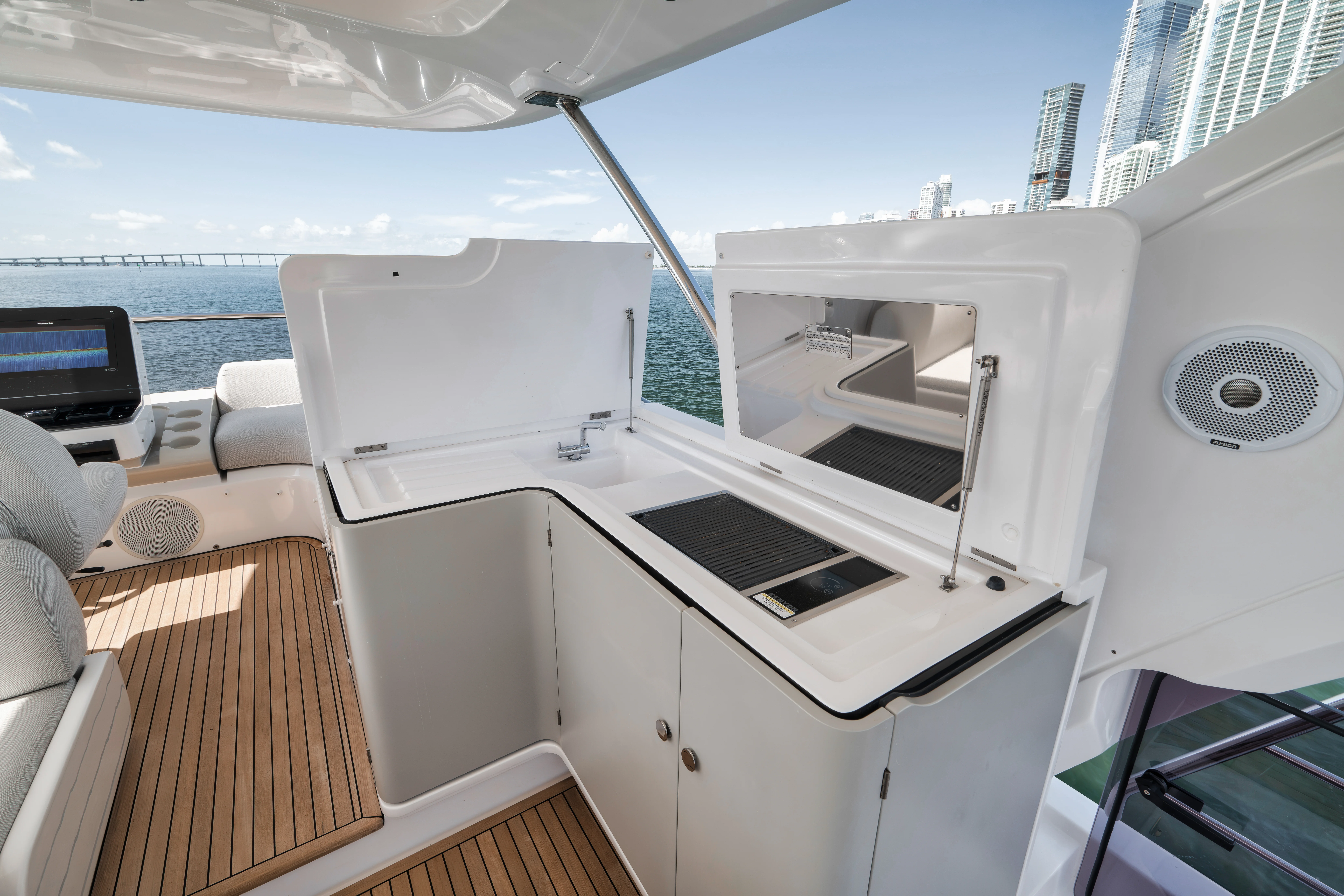 2022 Azimut FLYBRIDGE Image Thumbnail #28