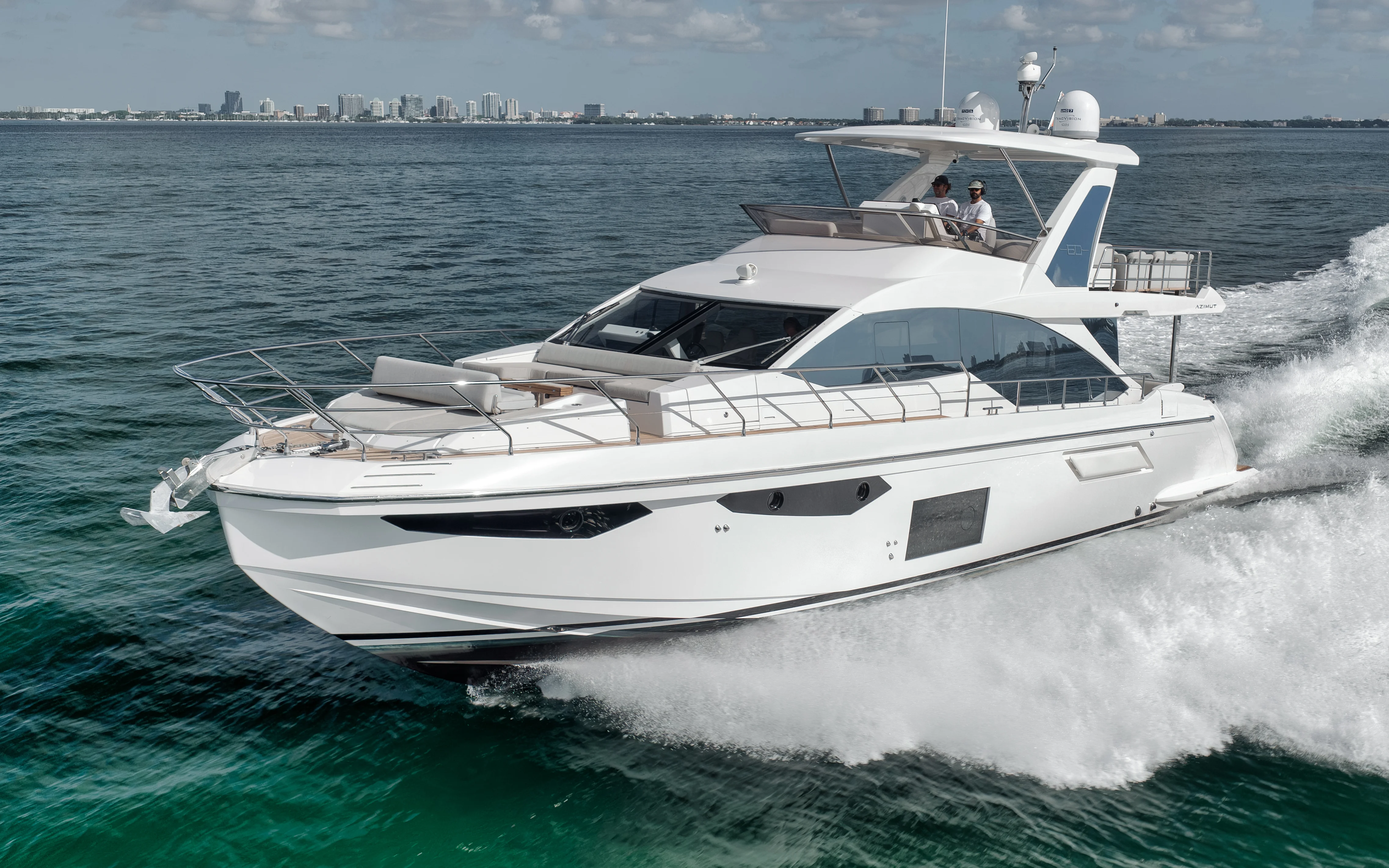 2022 Azimut FLYBRIDGE Image Thumbnail #5