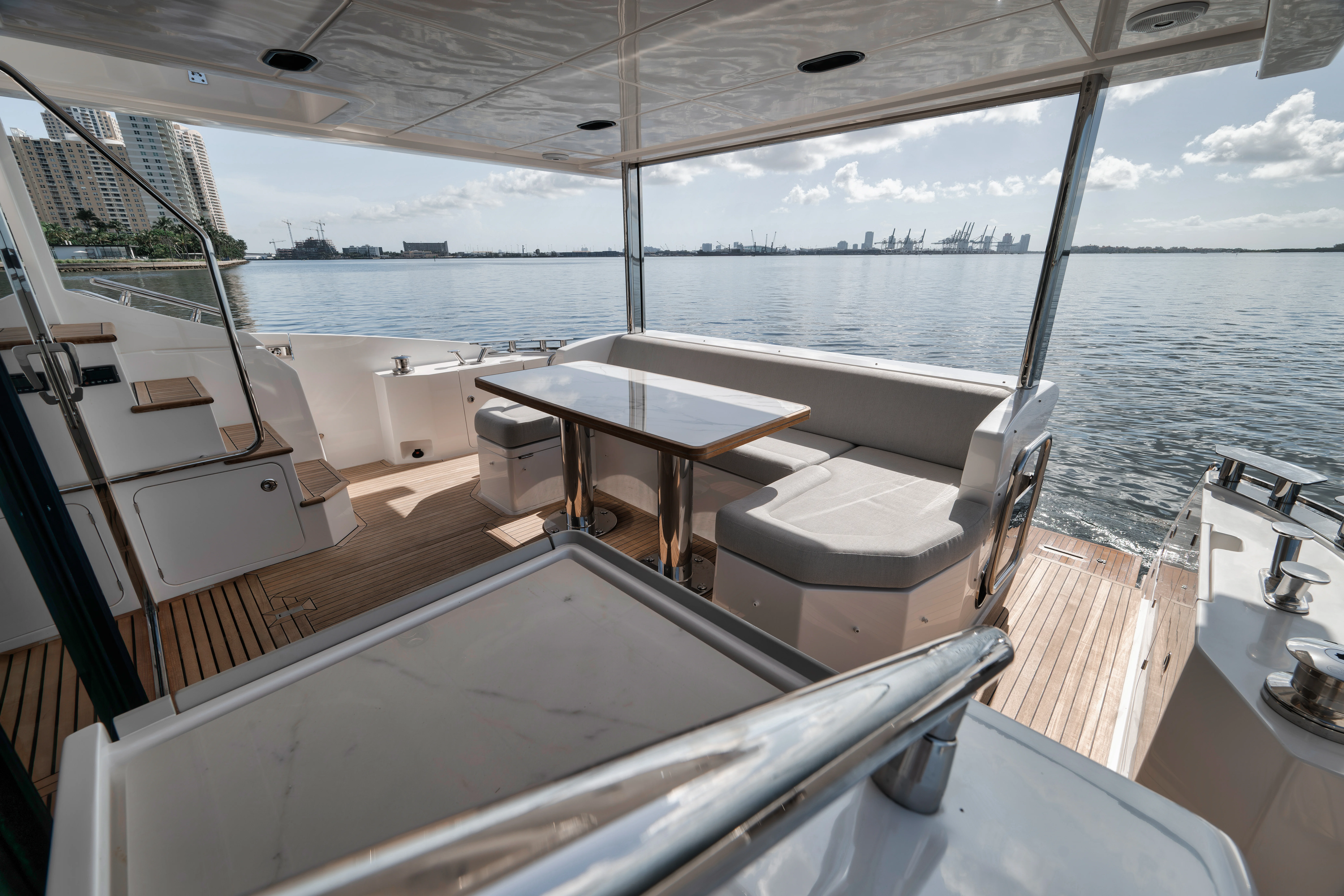 2022 Azimut FLYBRIDGE Image Thumbnail #34