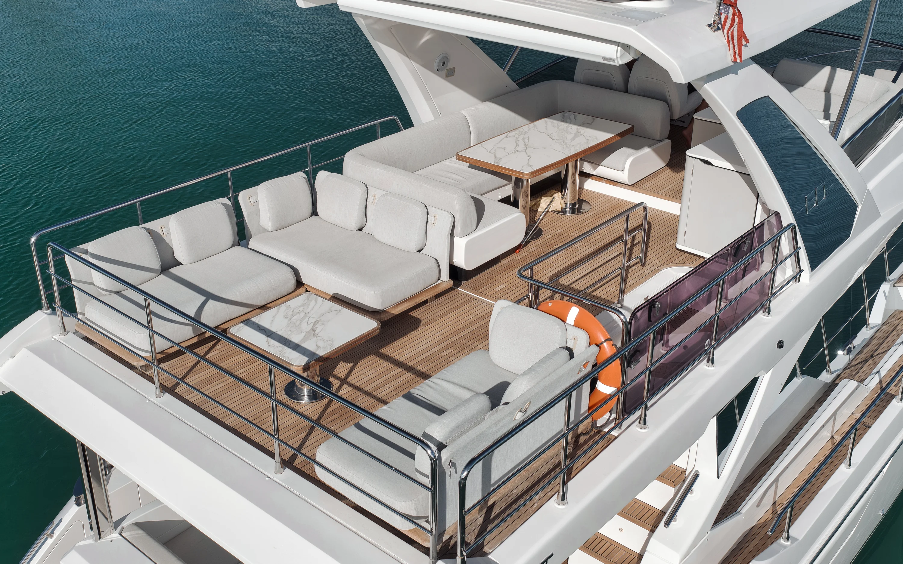 2022 Azimut FLYBRIDGE Image Thumbnail #21