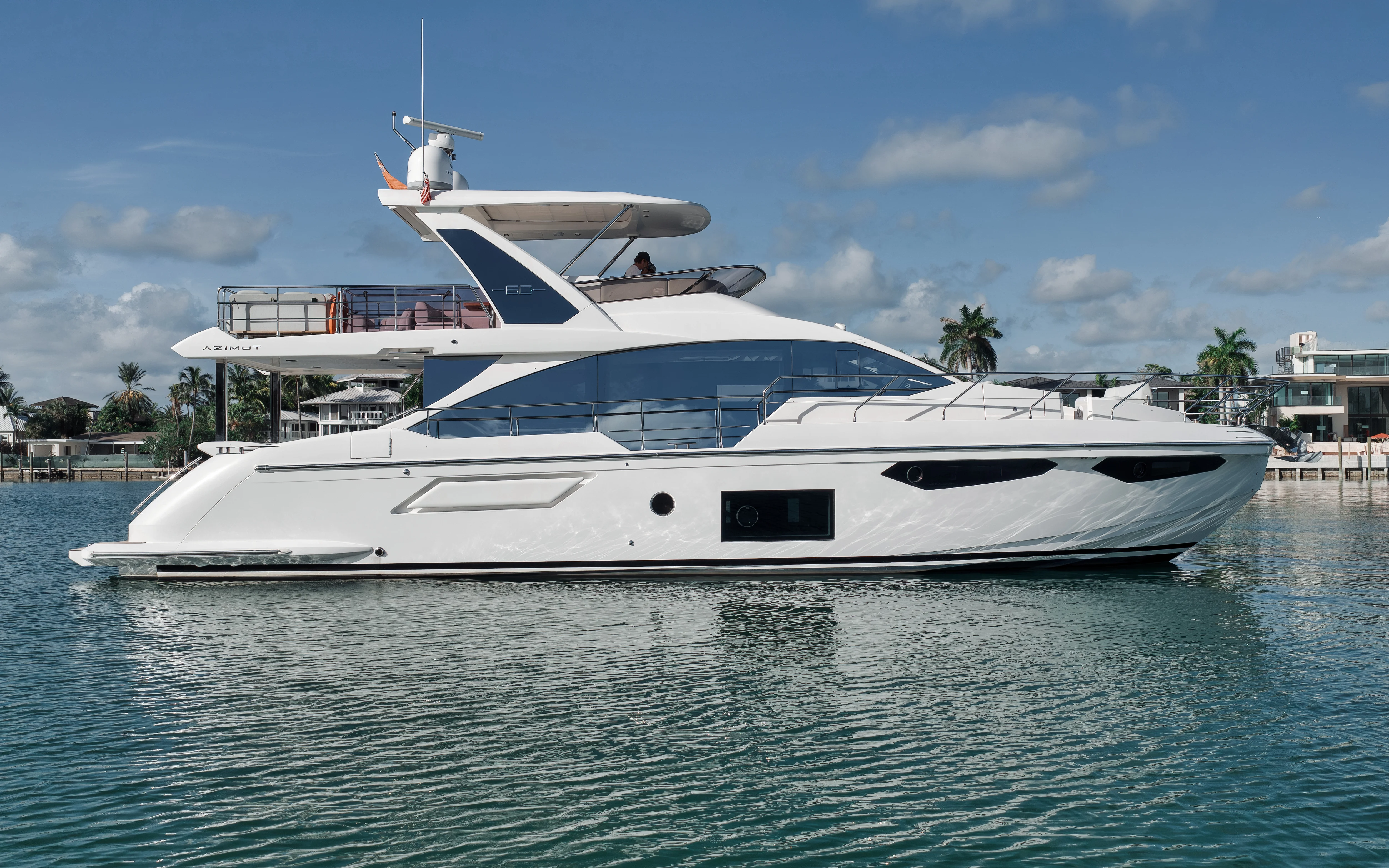 2022 Azimut FLYBRIDGE Image Thumbnail #2