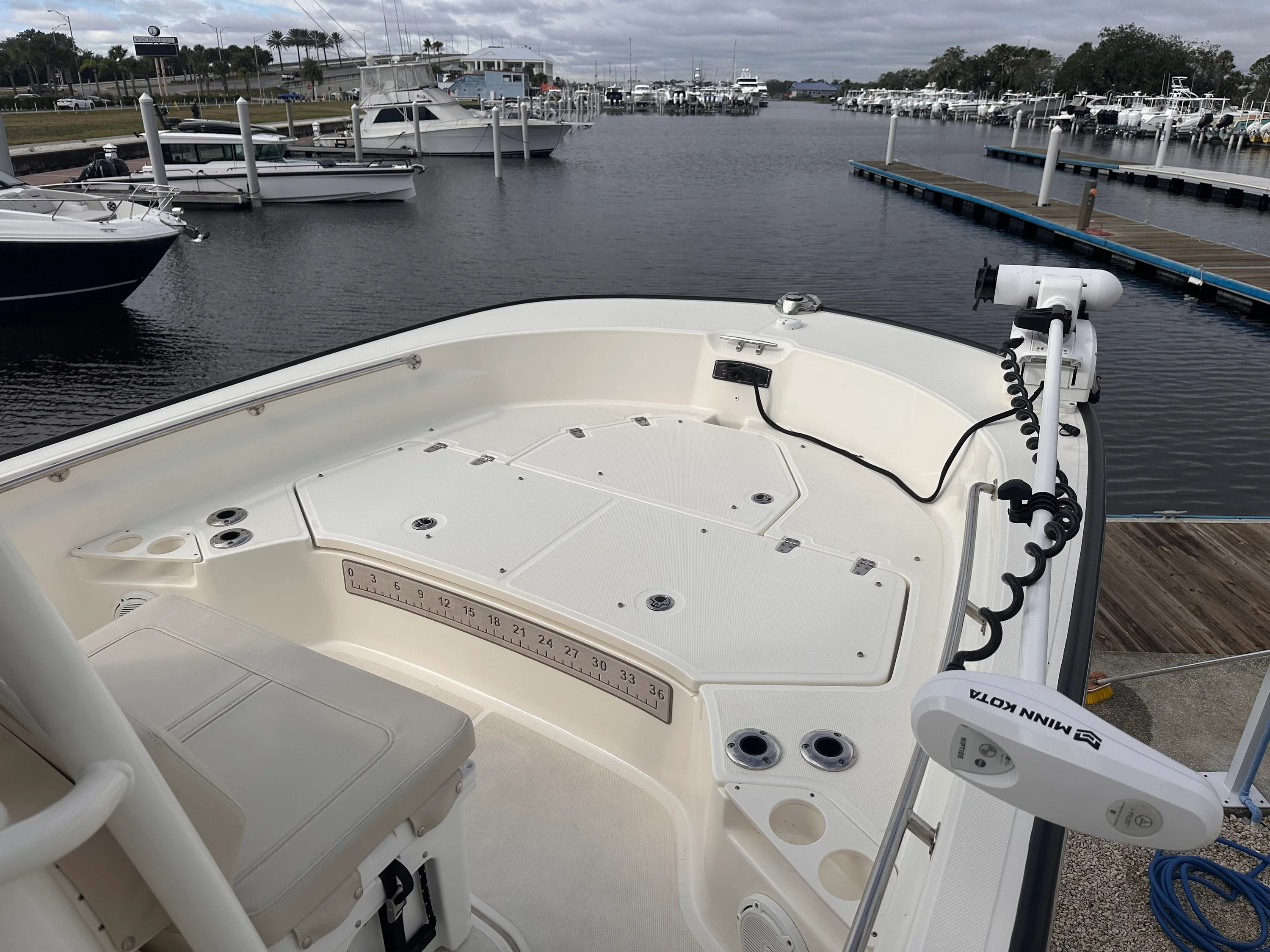 2023 Boston Whaler 210 MONTAUK Image Thumbnail #8