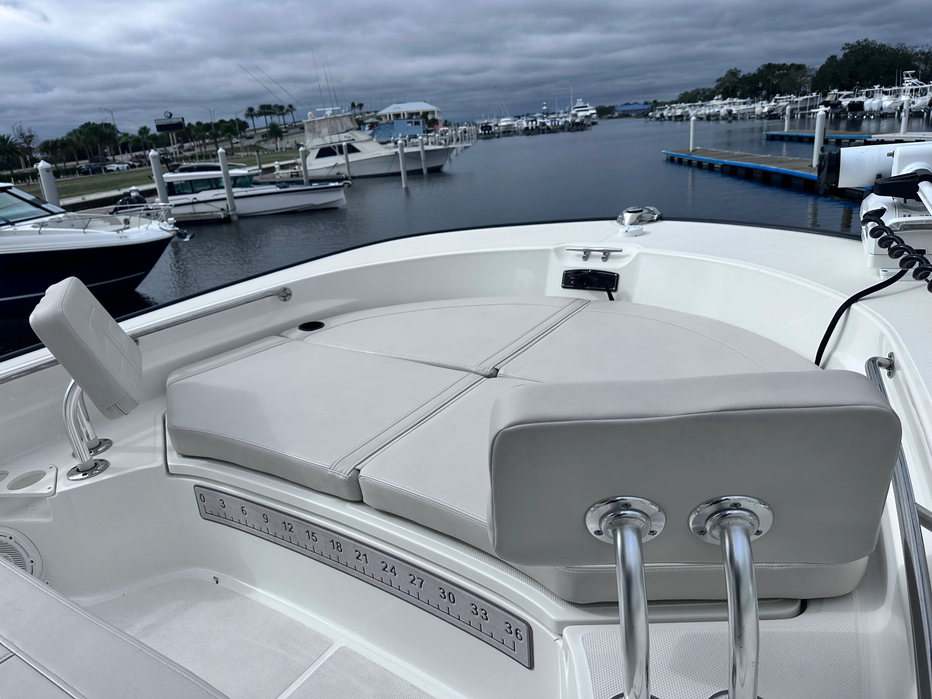 2023 Boston Whaler 210 MONTAUK Image Thumbnail #18