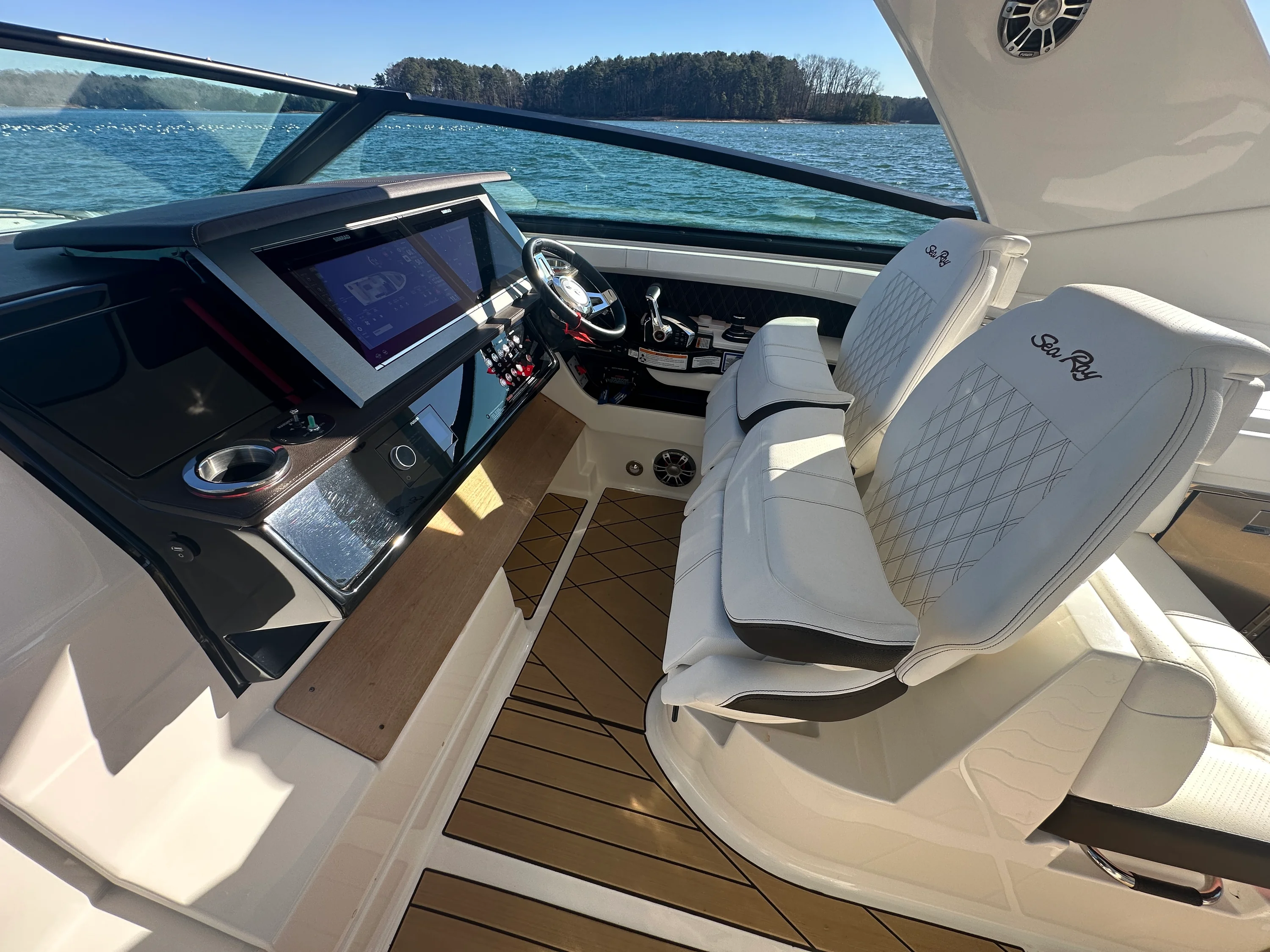 2024 Sea Ray 400 SLX Image Thumbnail #17