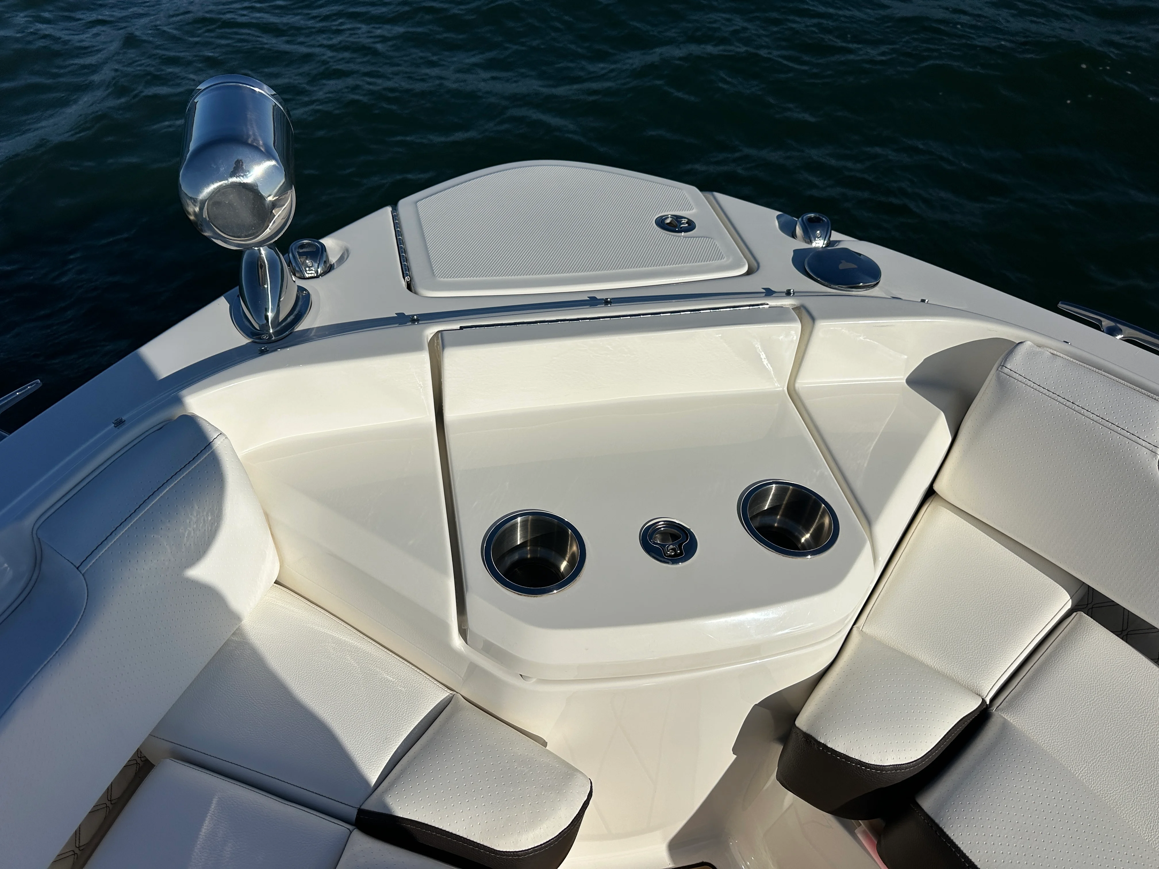 2024 Sea Ray 400 SLX Image Thumbnail #10