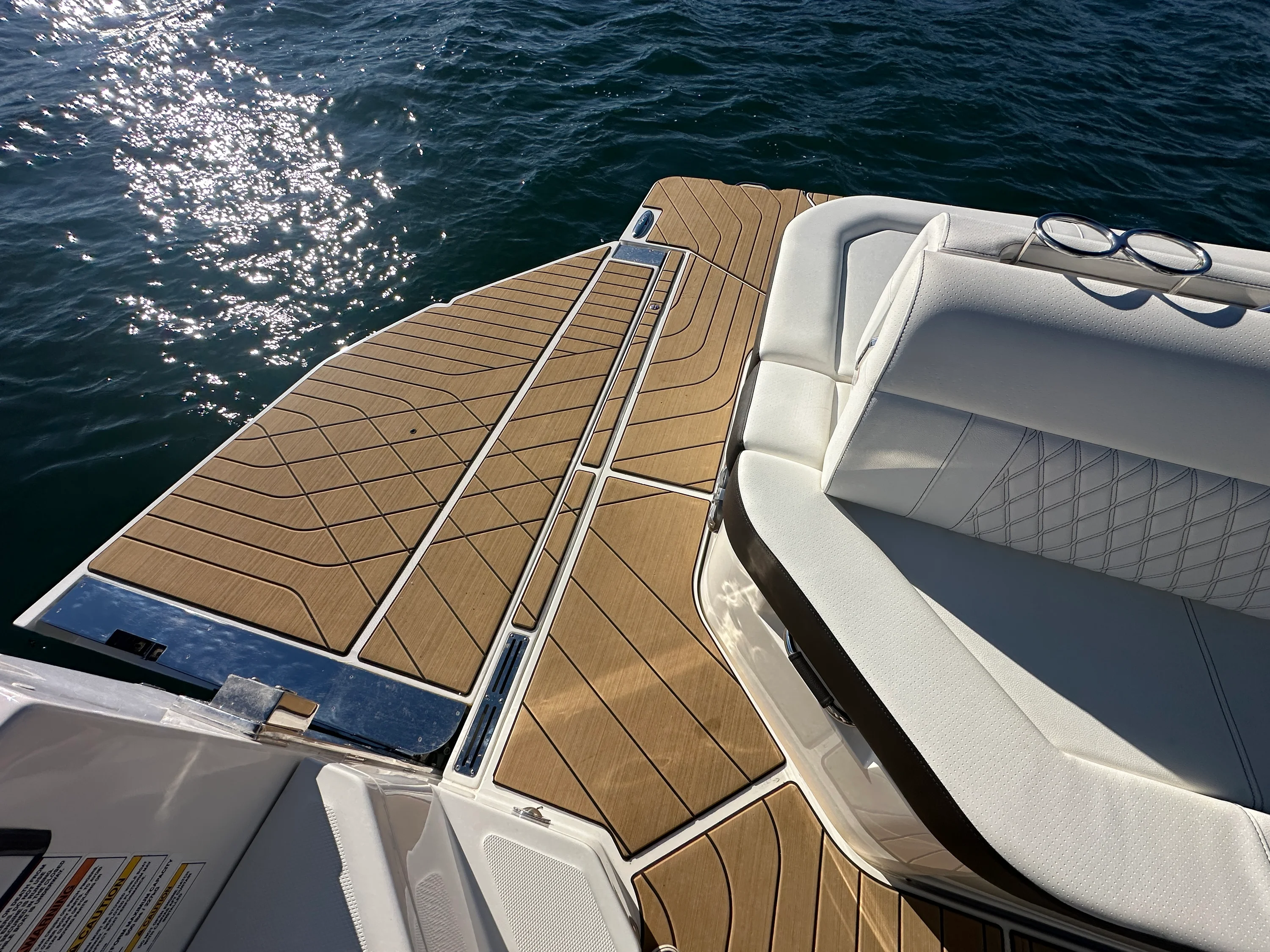 2024 Sea Ray 400 SLX Image Thumbnail #34