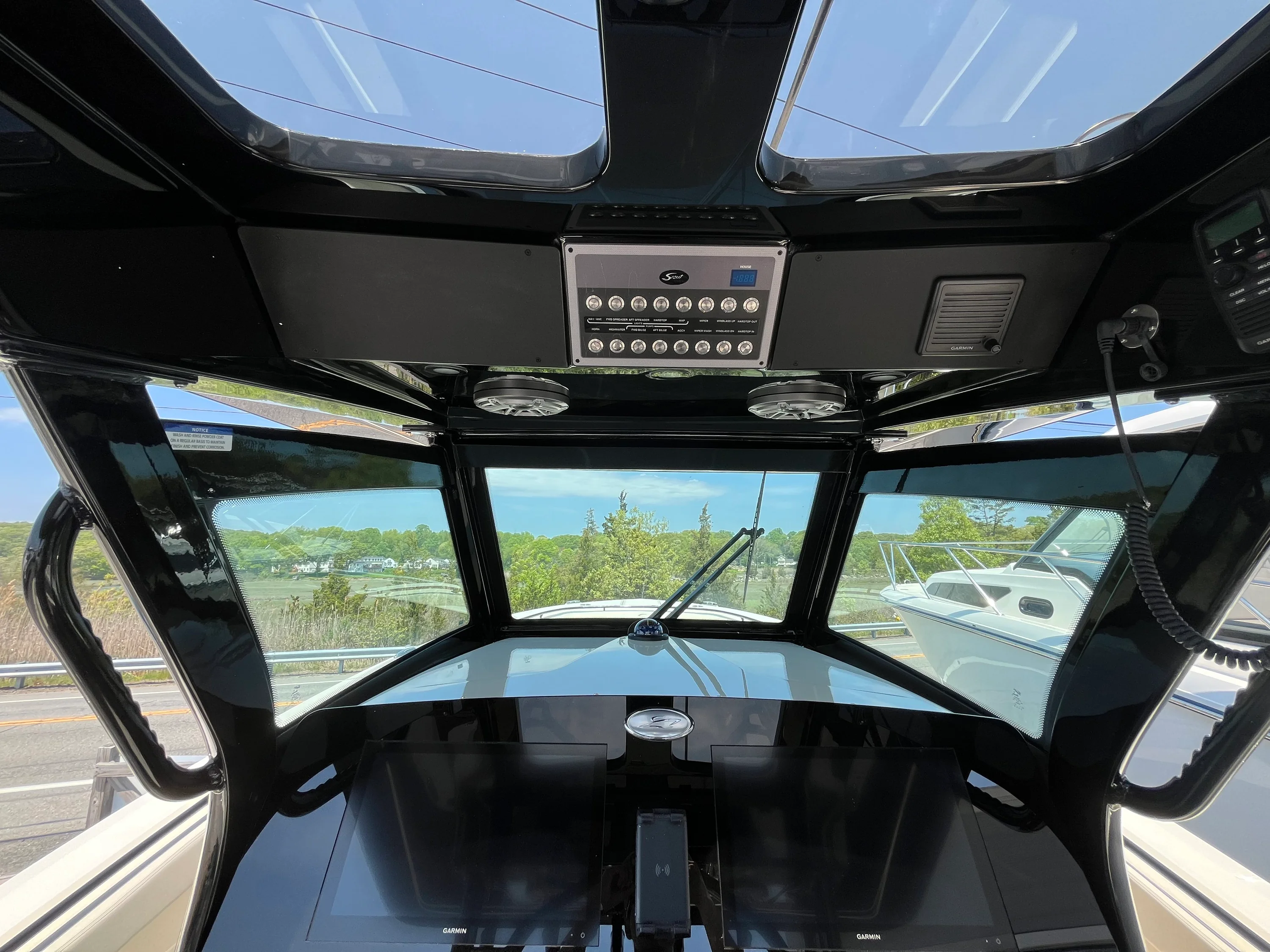 2026 Scout 330 LXF Image Thumbnail #22