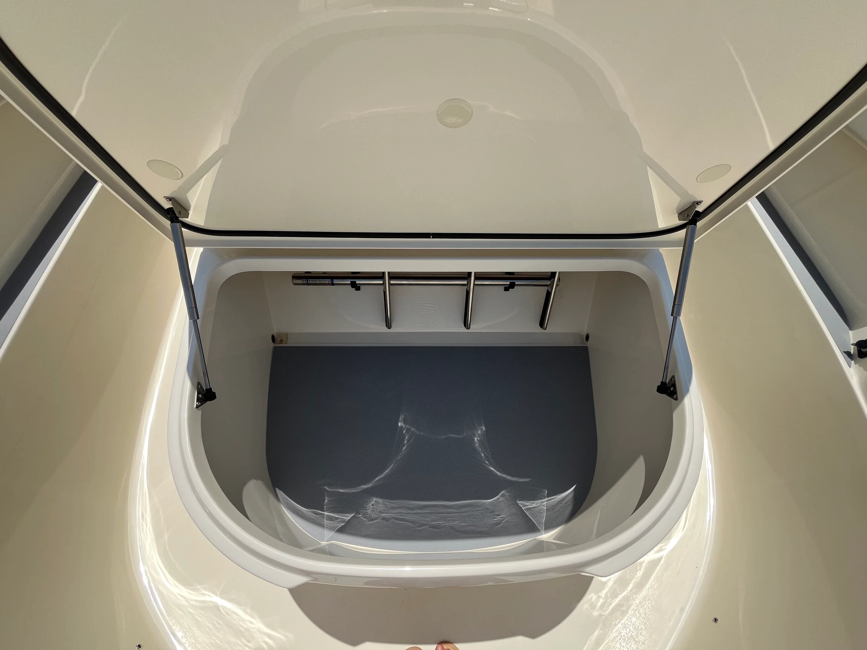 2026 Scout 330 LXF Image Thumbnail #33
