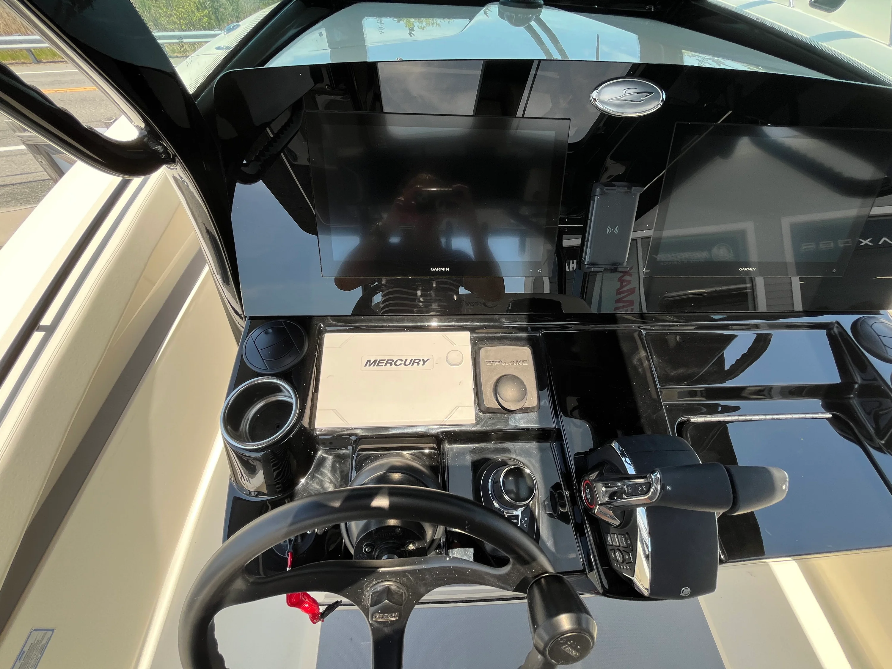 2026 Scout 330 LXF Image Thumbnail #18