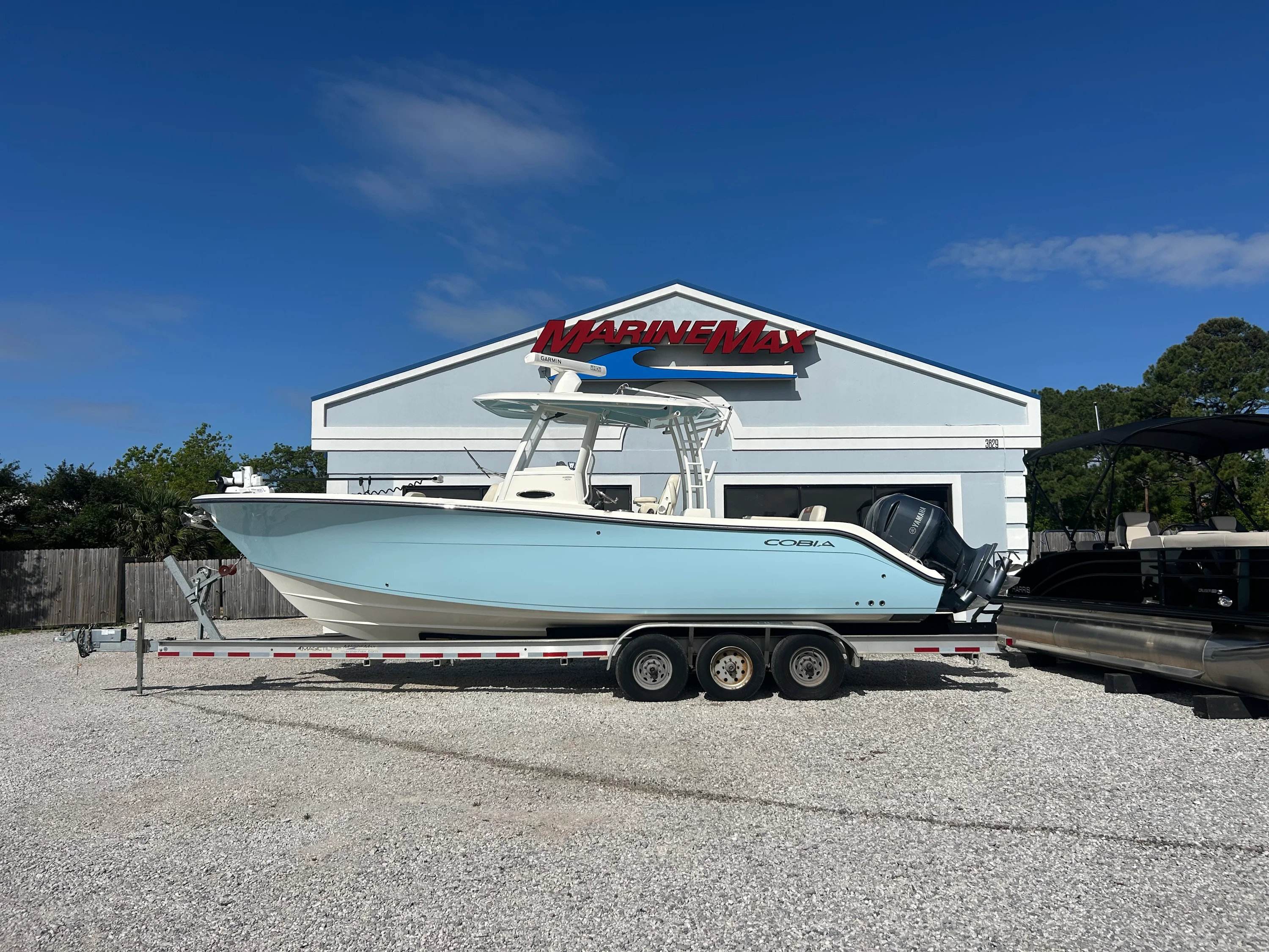 2019 Cobia 301CC Image Thumbnail #4