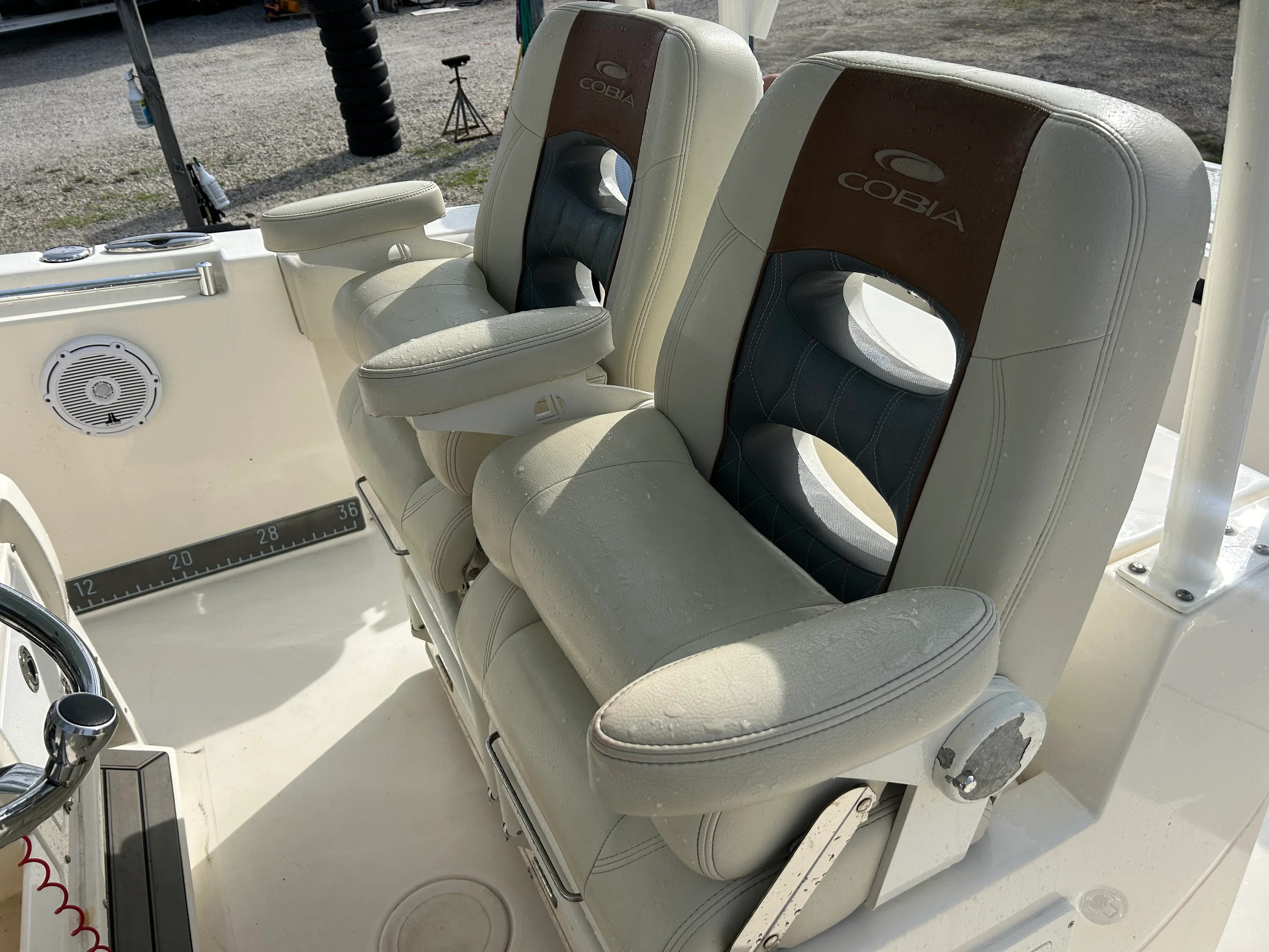 2019 Cobia 301CC Image Thumbnail #12