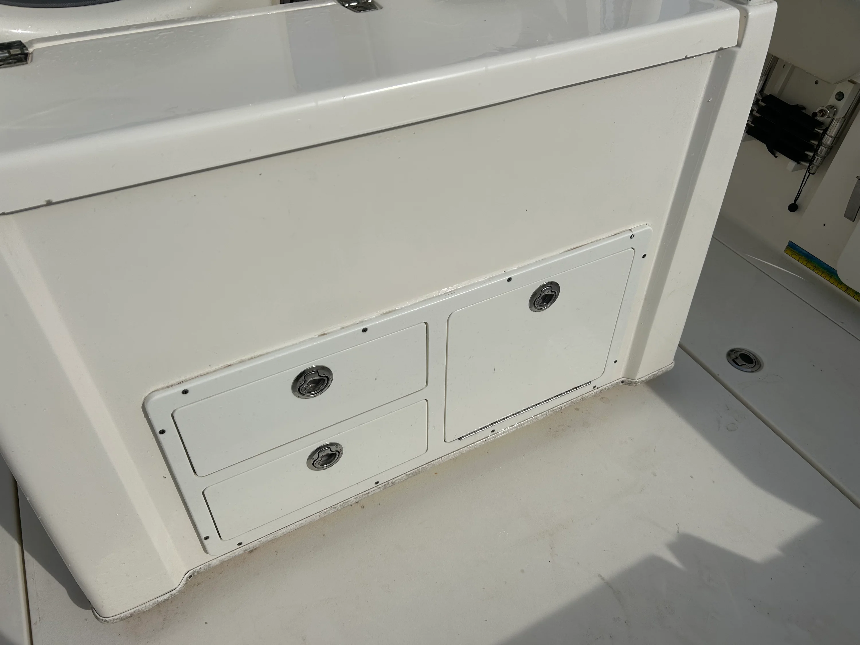 2019 Cobia 301CC Image Thumbnail #10