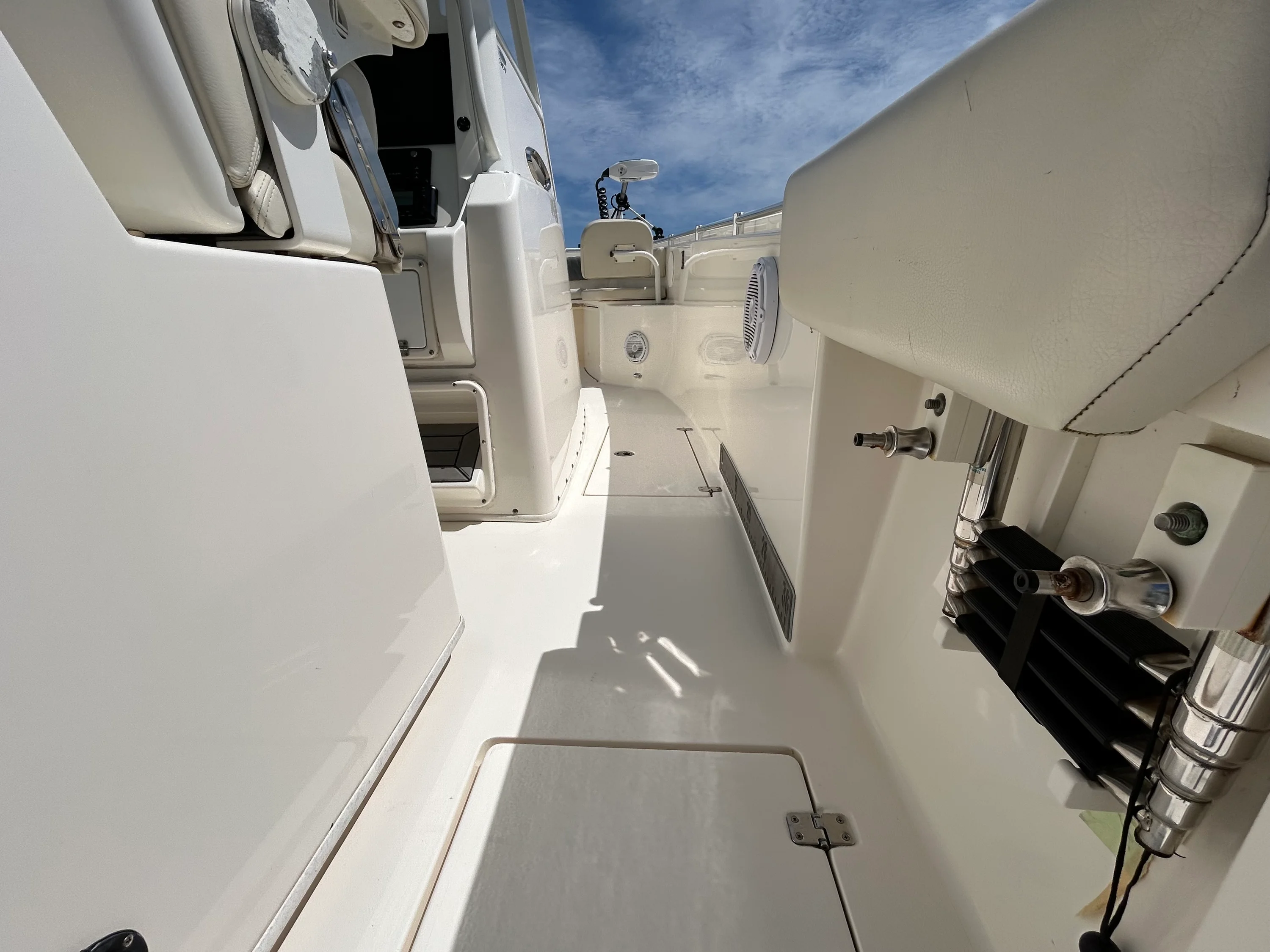 2019 Cobia 301CC Image Thumbnail #18