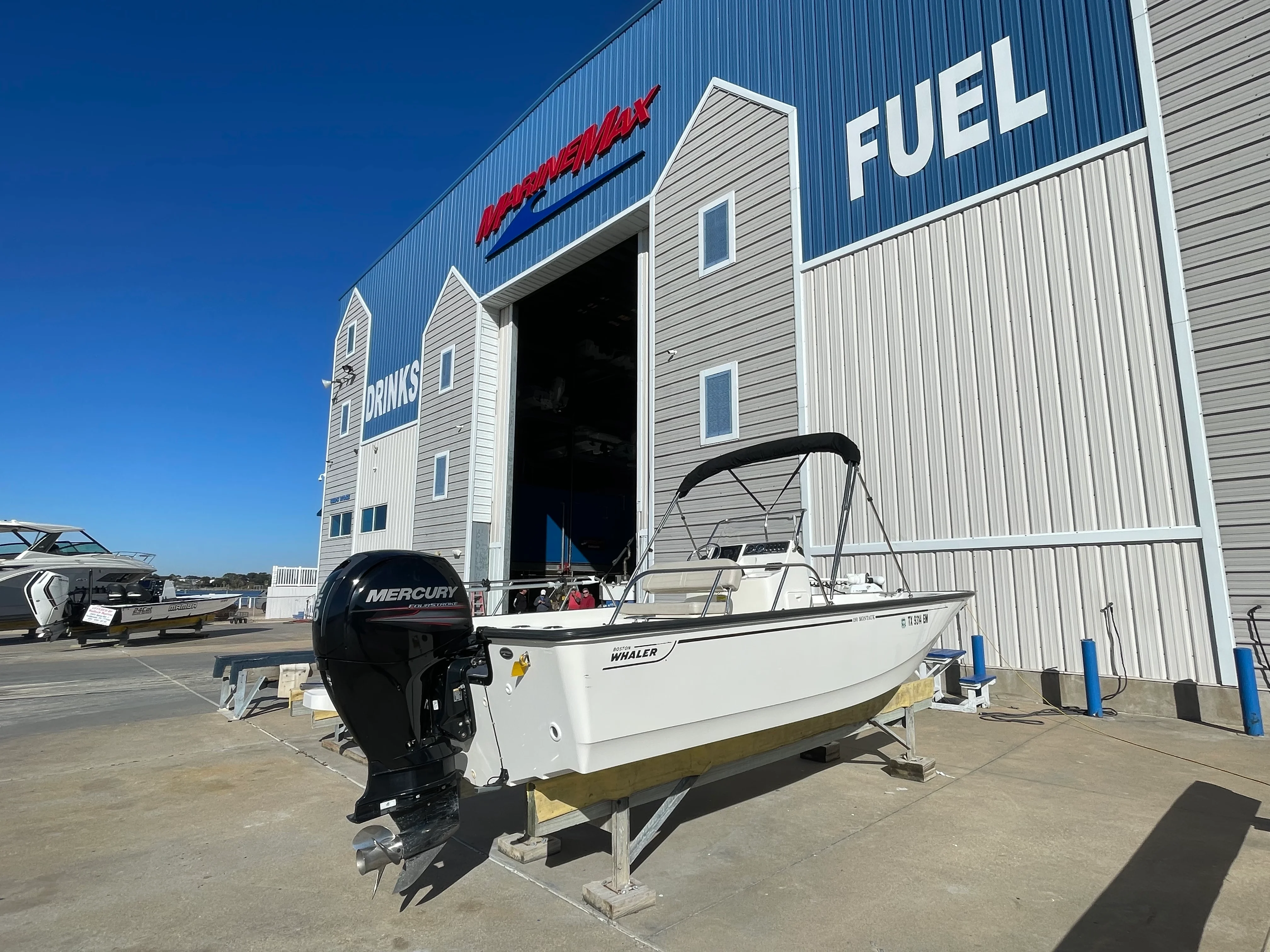 2019 Boston Whaler 190 MONTAUK Image Thumbnail #5